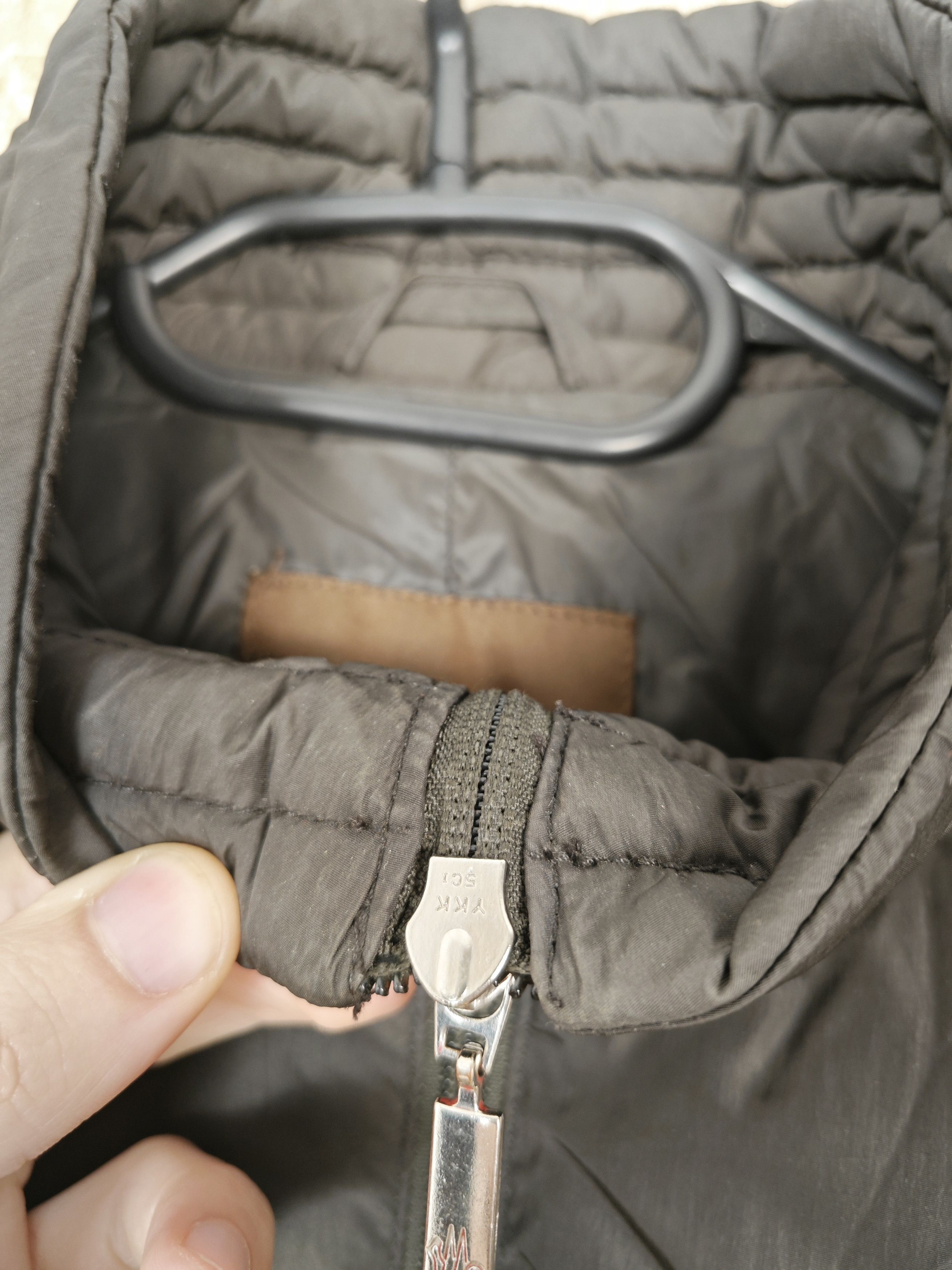 Moncler Moncler vintage jacket Size L / US 10 / IT 46 - 7 Thumbnail