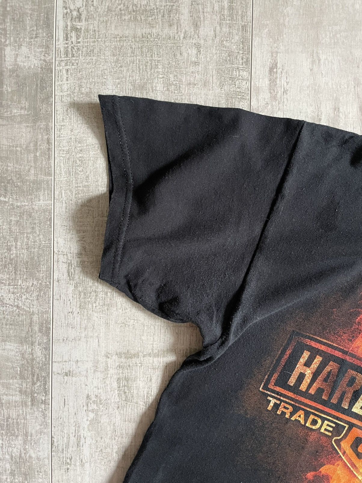 Harley Davidson × Vintage Vintage Harley Davidson Fire Logo T-Shirt England Motorcycle Size US L / EU 52-54 / 3 - 9 Thumbnail