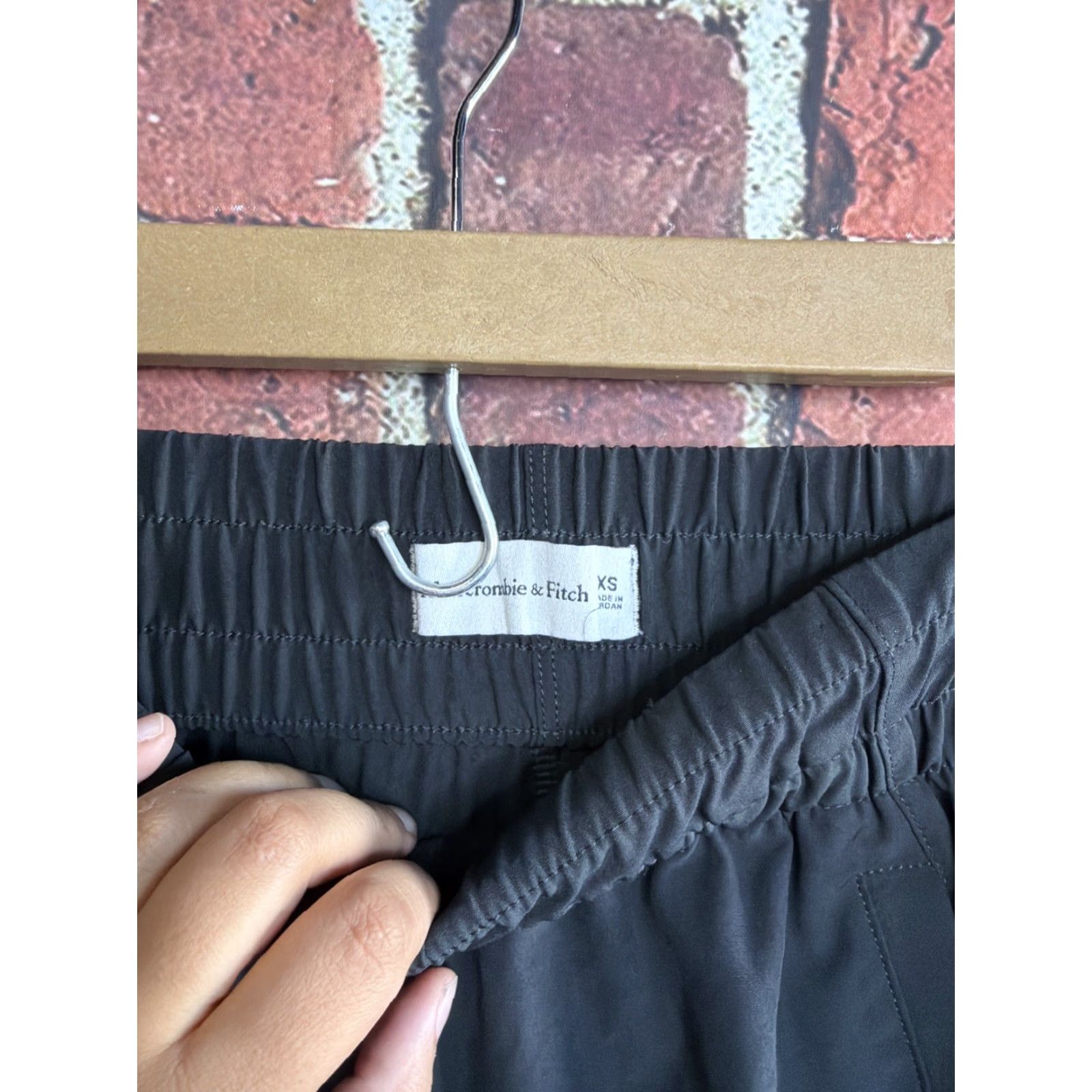 Abercrombie & Fitch Abercrombie & Fitch Jogger Pants Womens XS Black Drawstring Activewear Casual Travel Size 26" / US 2 / IT 38 - 2 Thumbnail