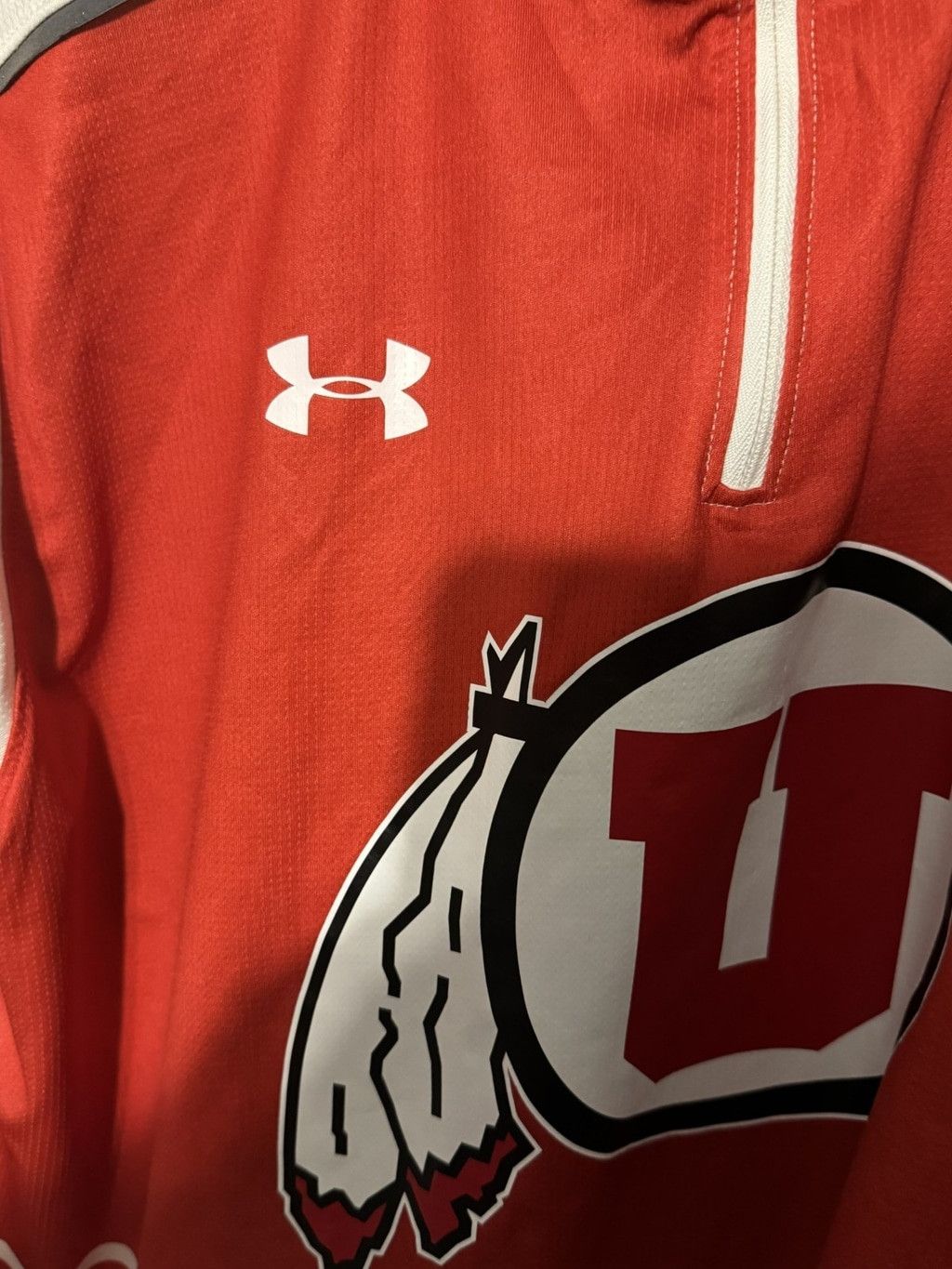 Under Armour University of Utah Utes Under Armour 1/4 Zip Men's XL Player Size US XL / EU 56 / 4 - 5 Thumbnail