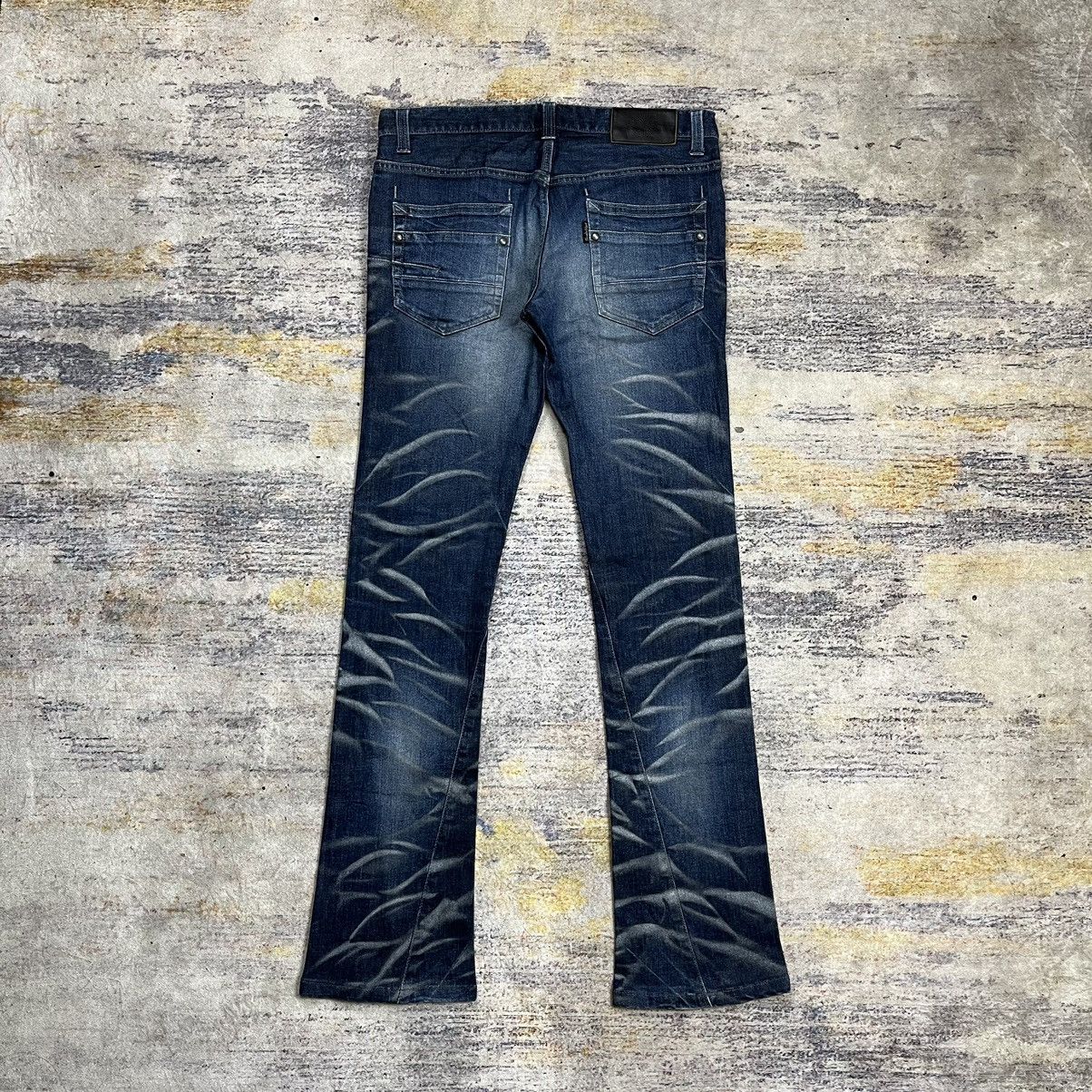 Tornado Mart Tornado Mart whisker wash boot cut low rise denim pants Size US 32 / EU 48 - 3 Thumbnail
