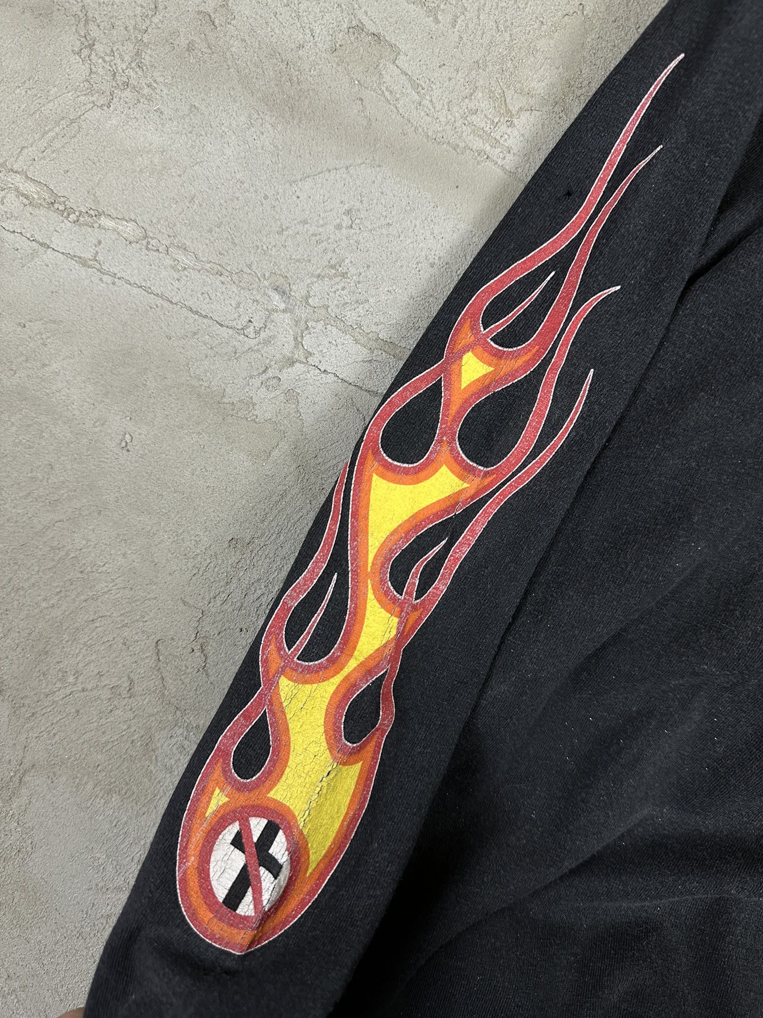 Band Tees 2000s Vintage Bad Religion Flame Rock Band Y2k T-shirt Size US XL / EU 56 / 4 - 13 Thumbnail
