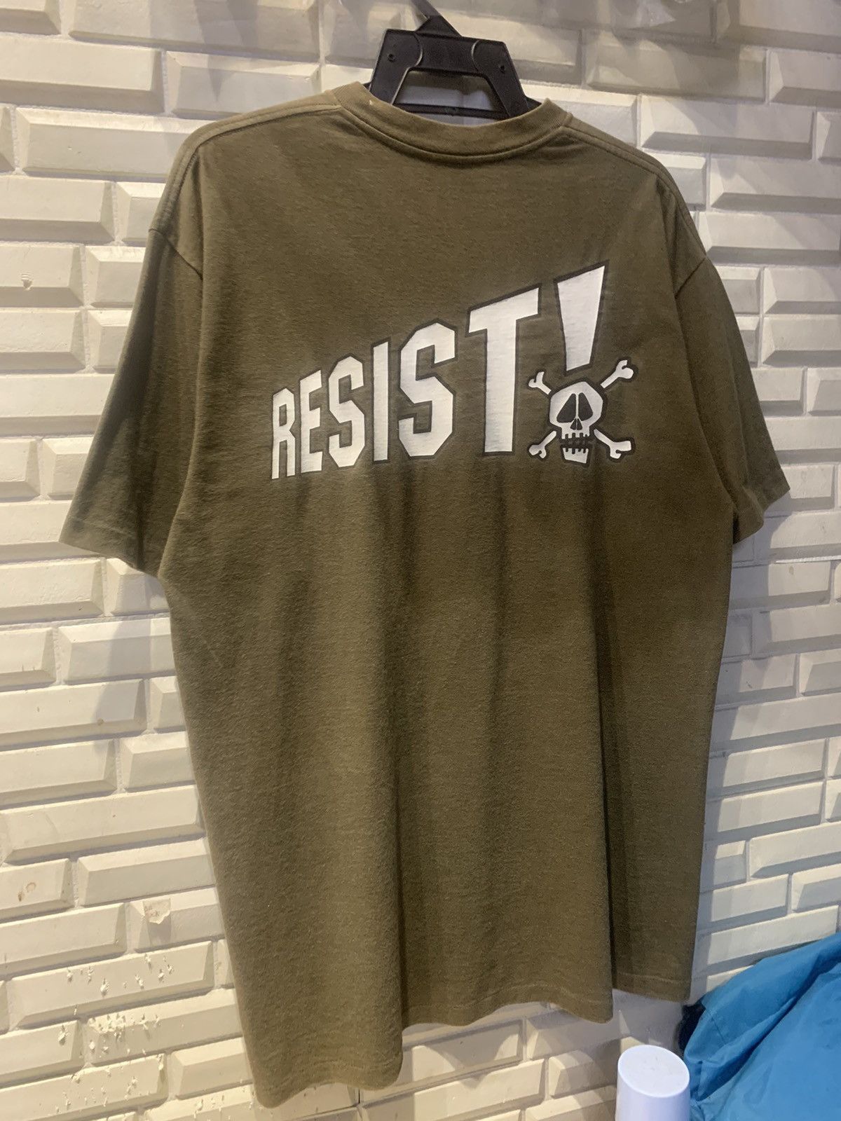 Stussy Vintage Stussy Corporation Resist/Rasta Flags Tee Army Green Size US L / EU 52-54 / 3 - 5 Thumbnail