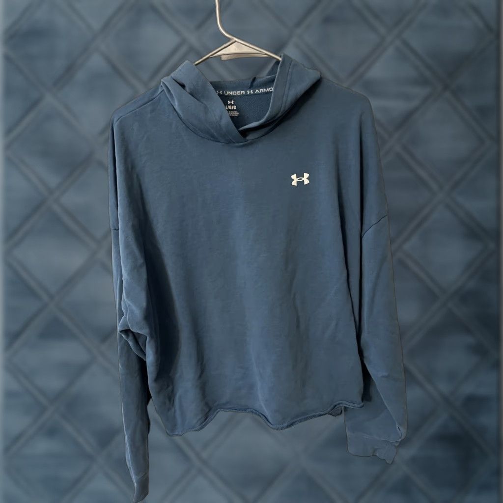 Under Armour Under Armour Hoodie Size Large Blue Cropped Logo Fleece Womens Size L / US 10 / IT 46 - 1 Thumbnail