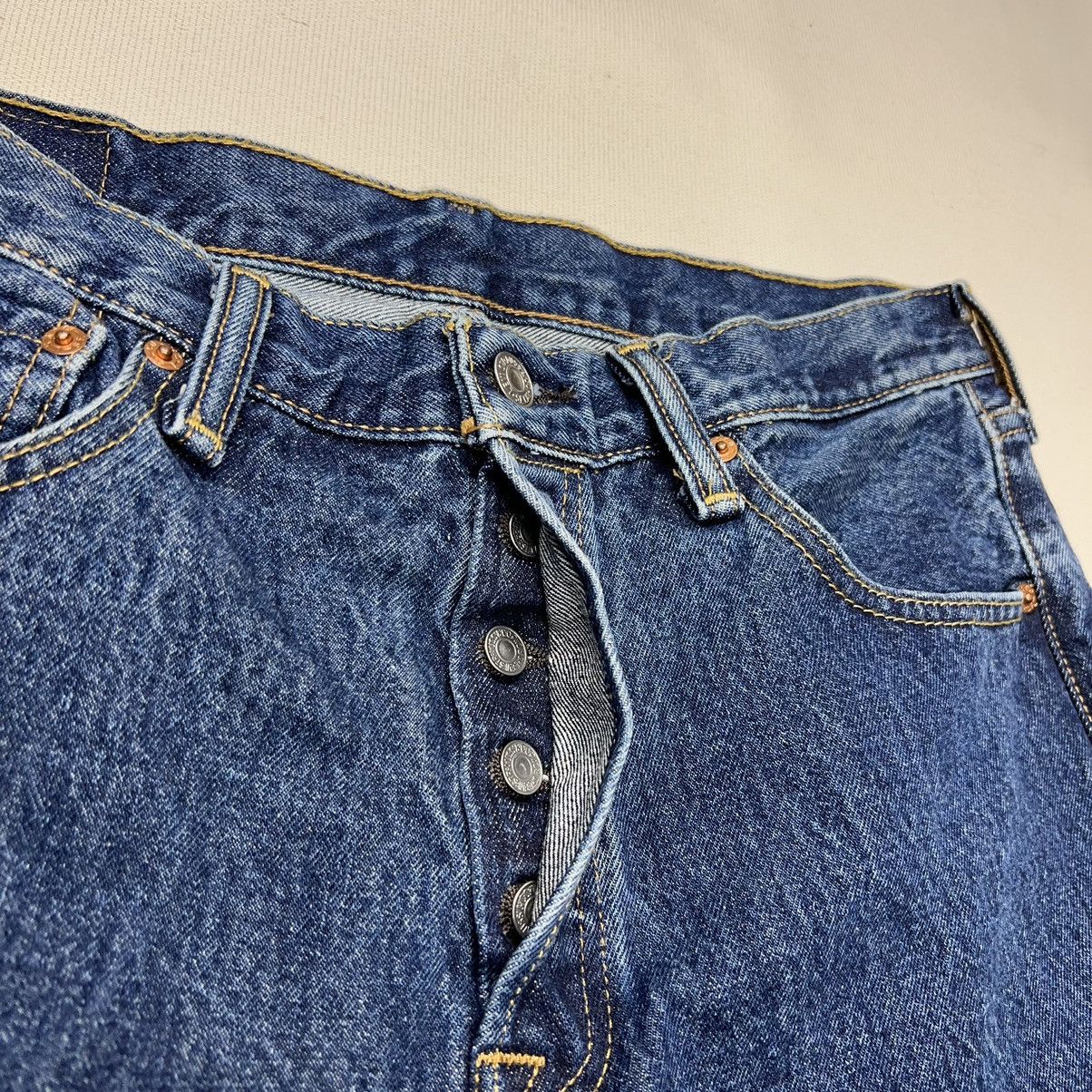 Levi's Levis Jeans Blue 501 Straight Original Denim Button Fly Size US 33 - 6 Thumbnail
