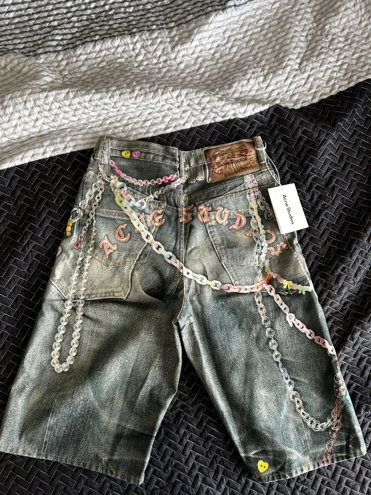 Acne Studios Acne Studios Trompe L’Oeil Keychain Denim Shorts Blue Size US 30 / EU 46 - 2 Thumbnail