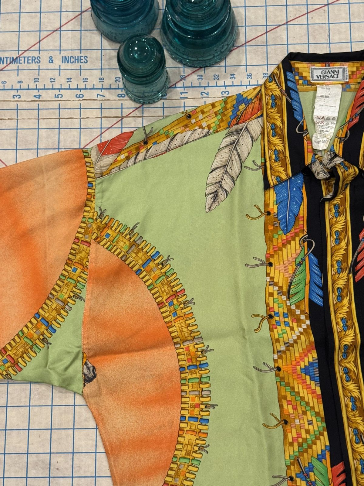 Versace Vintage Gianni Versace Native American Silk Button Up Shirt Size US L / EU 52-54 / 3 - 9 Thumbnail