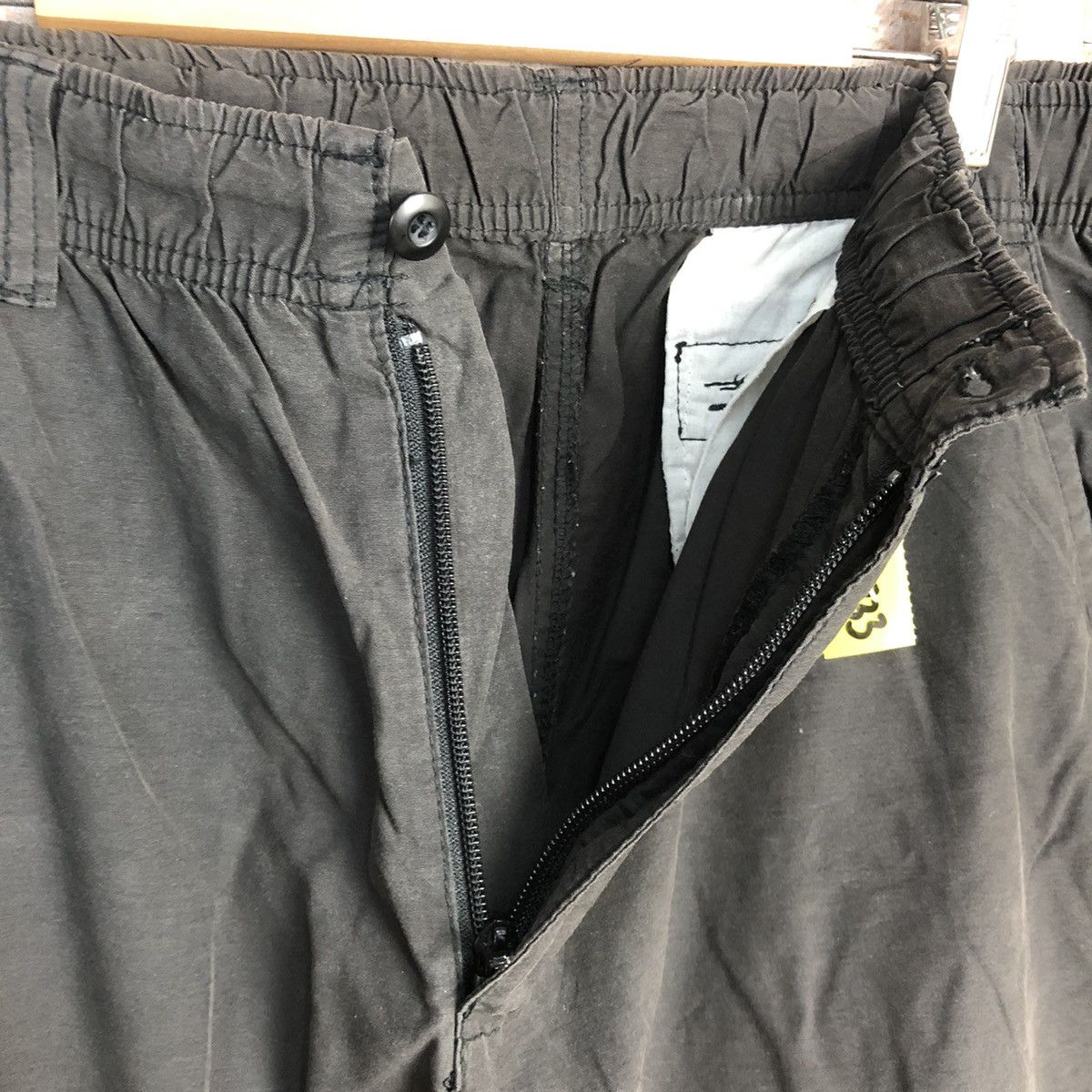 Converse Converse Black Cargo Multipocket Pants #A733 Size US 33 - 15 Thumbnail