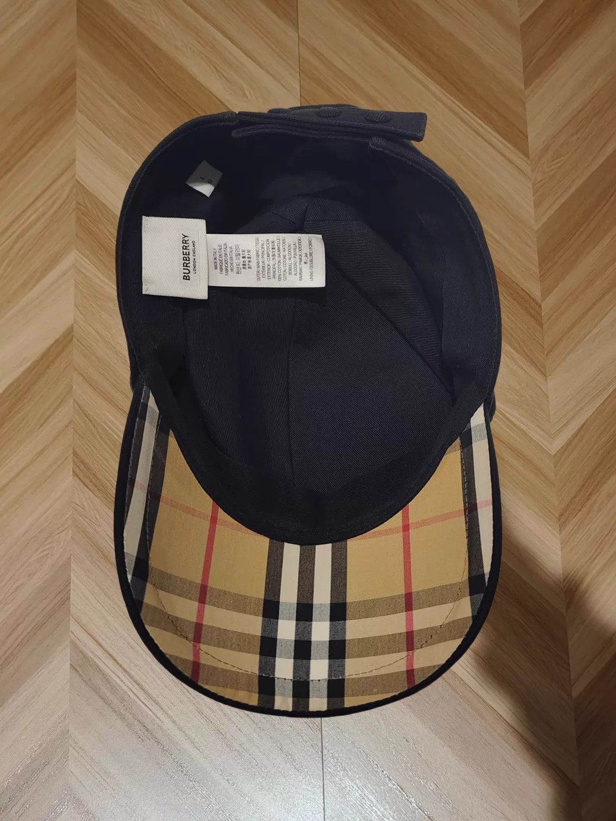 Burberry Burberry 99 New Baseball Cap Size ONE SIZE - 2 Thumbnail