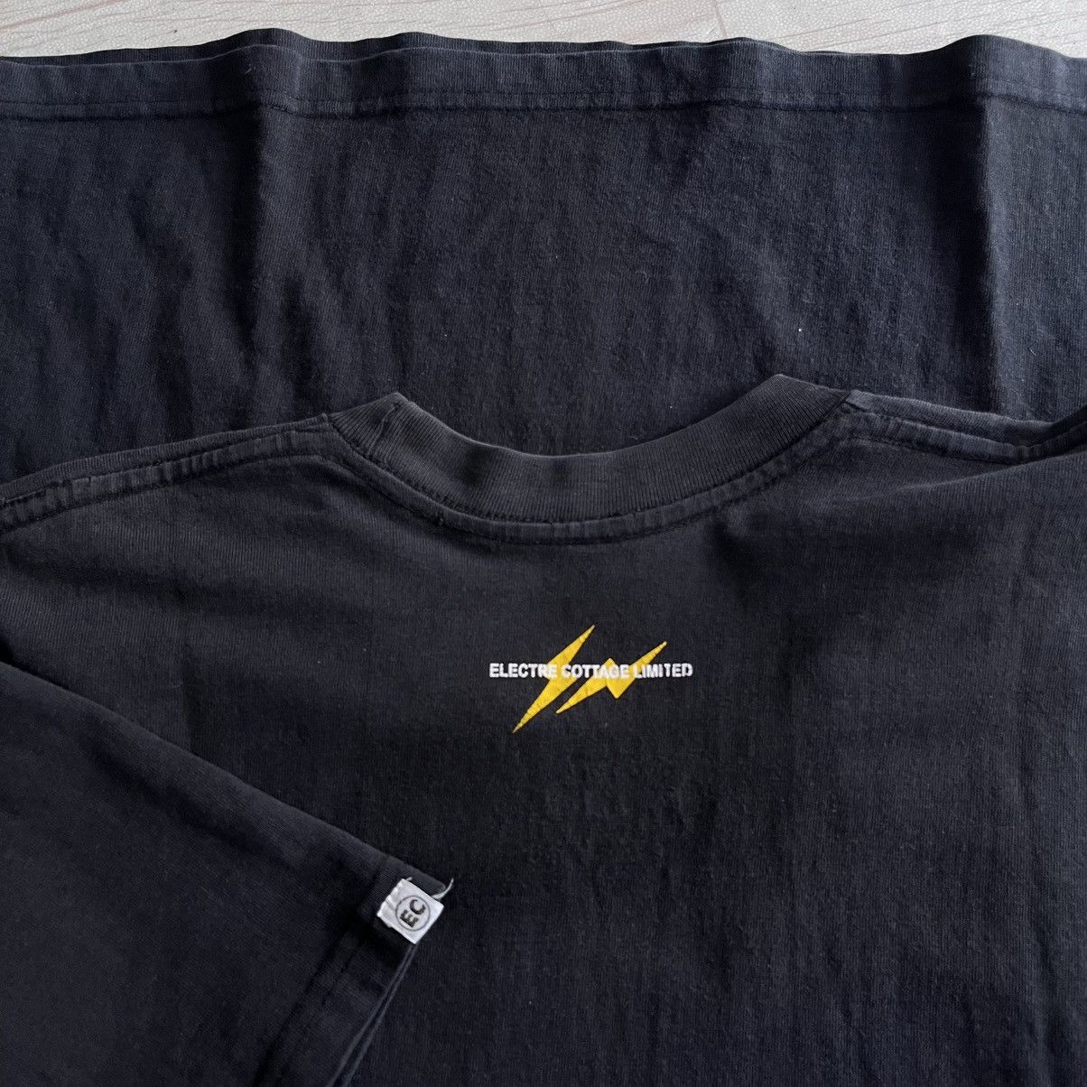Electric Cottage 🇯🇵 AW 2002 Electric Cottage Limited N@G+EC Fragment Size US L / EU 52-54 / 3 - 3 Thumbnail