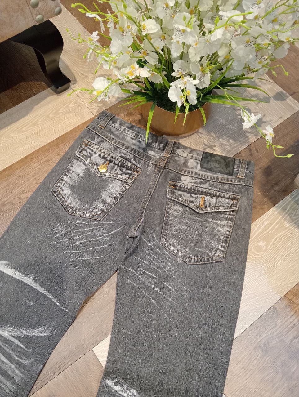 LOWBOX LOWBOX JAPAN FLARED DISTRESSED JEANS Size US 33 - 10 Thumbnail
