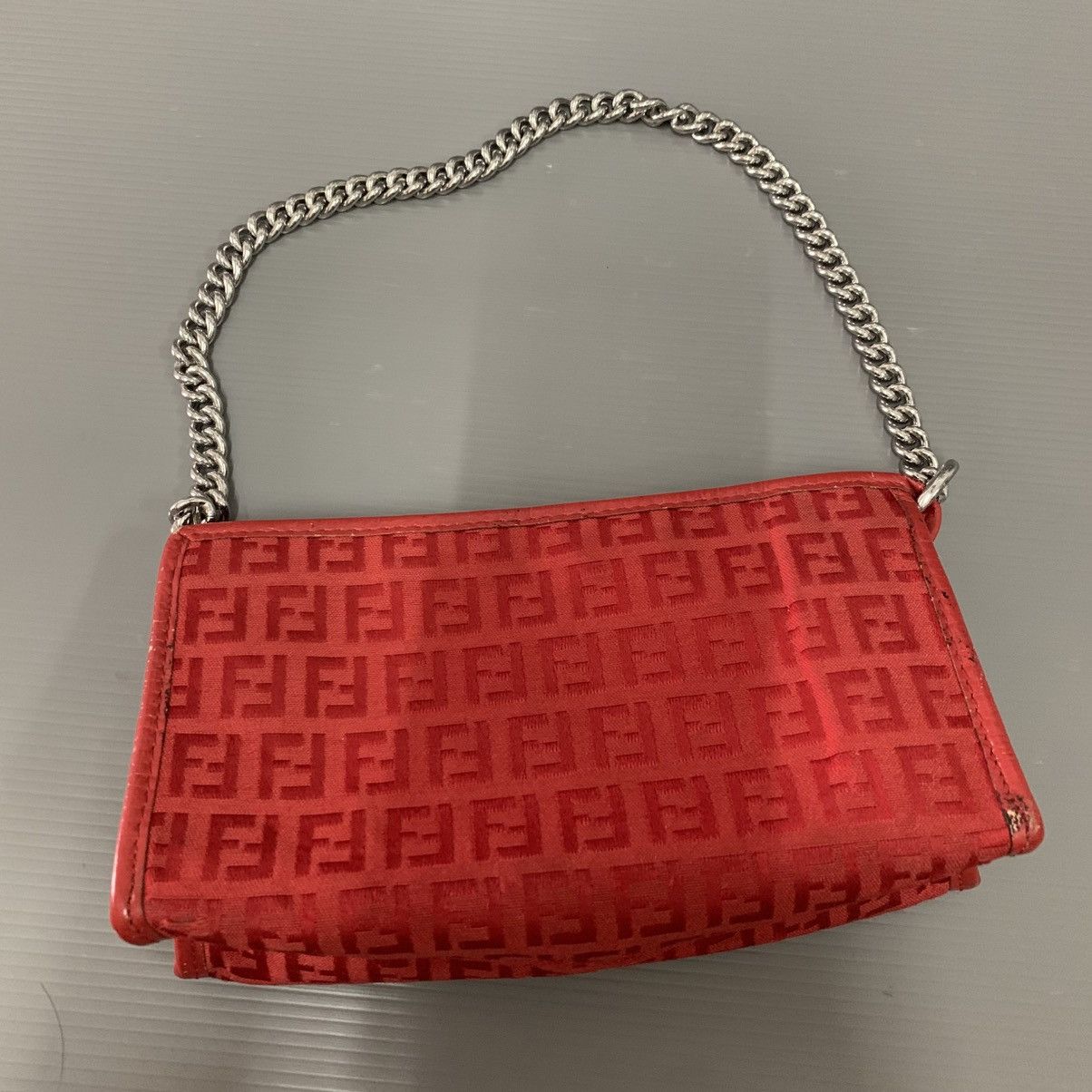 Fendi Fendi Small Chain Pochette Clutch Bag Size ONE SIZE - 3 Thumbnail