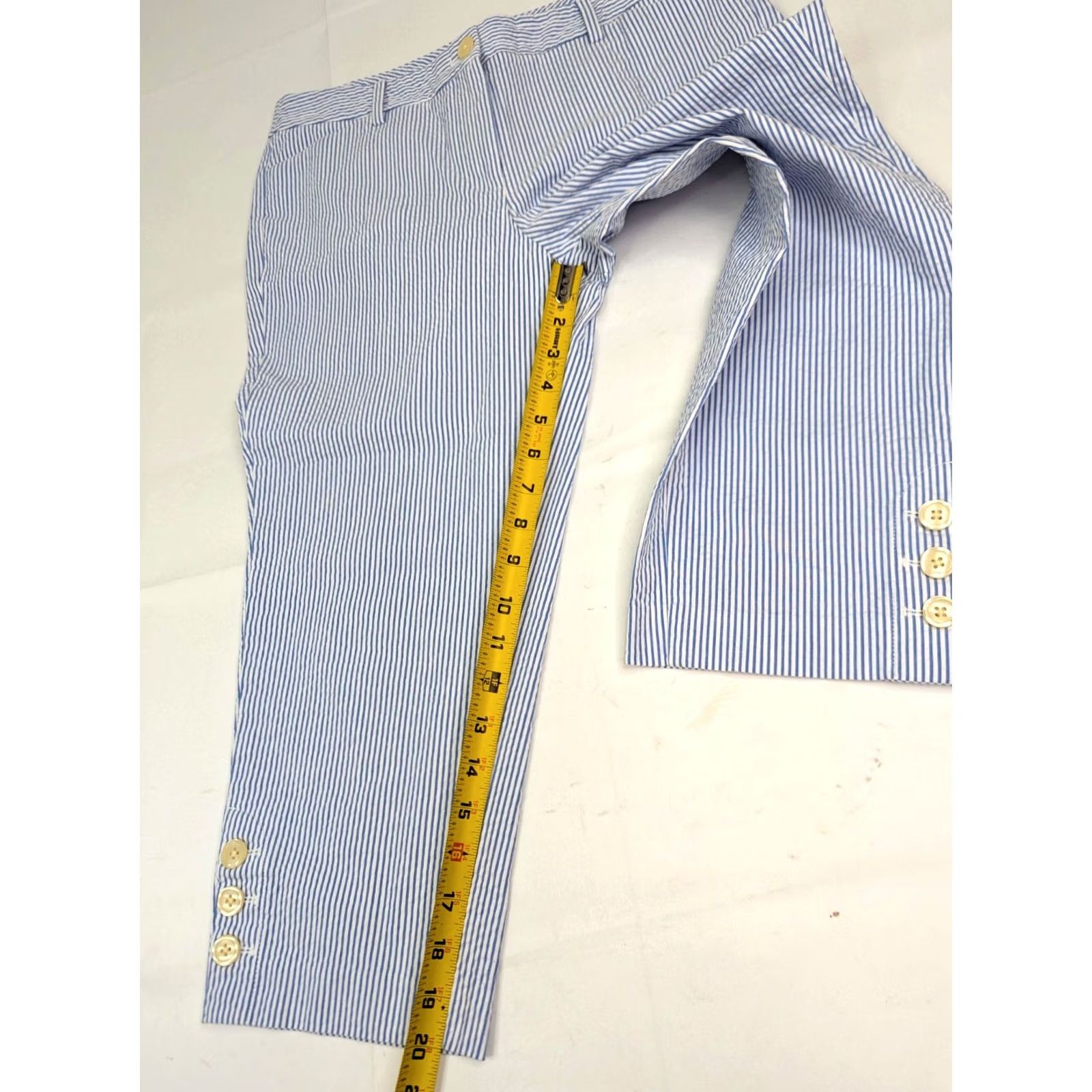 Talbots Talbots Capri Pants Women 10P Petite 32x20 Seersucker Striped Blue 90s Vintage Pant Casual Summer Knit Cotton Spandex Flat Front Buttons Cuffed Size 32" / US 10 / IT 46 - 3 Thumbnail