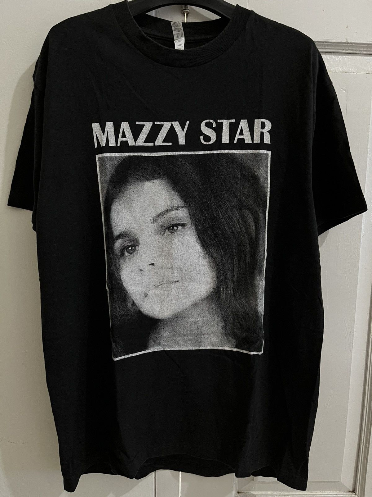 Band Tees MAZZY STAR TSHIRT Size US L / EU 52-54 / 3 - 1 Thumbnail