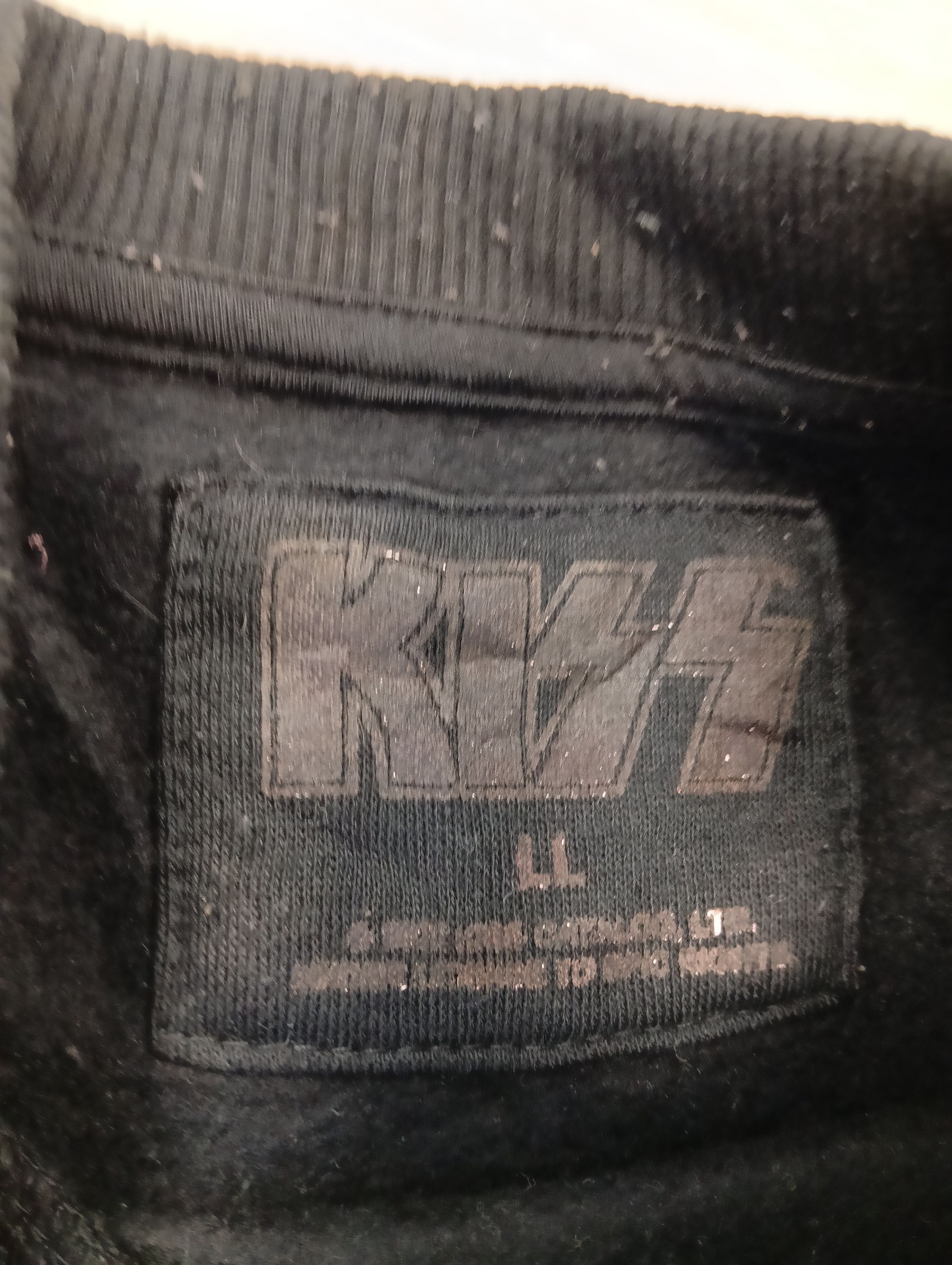 KISS SWEATSHIRT KISS BAND TEE BIG LOGO L UNDERLICENSE EPIC RIGHT Size US L / EU 52-54 / 3 - 4 Thumbnail