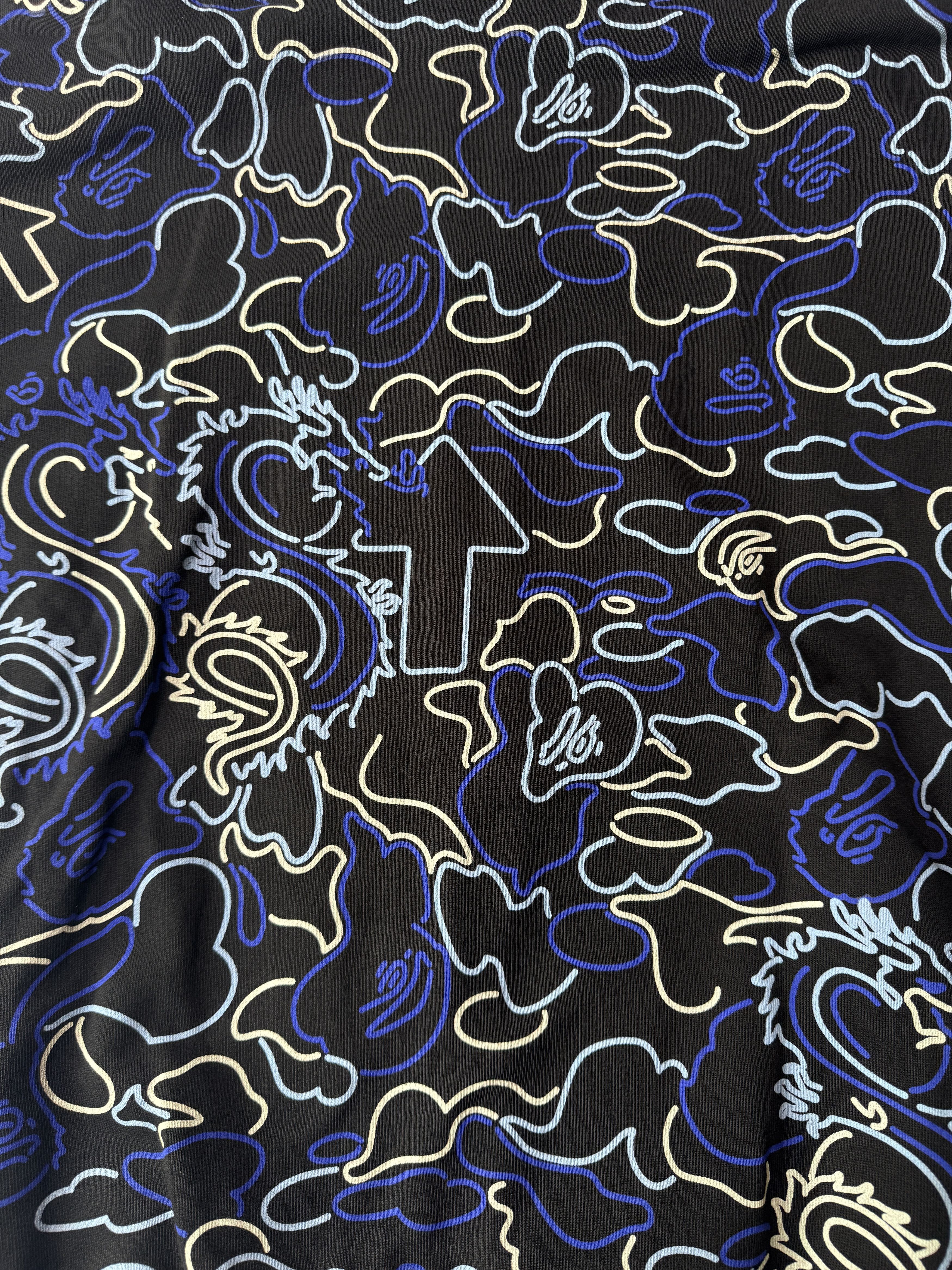Bape BAPE X 88RISING GLOW IN THE DARK CAMO SHARK FULL ZIP HOODIE Size US L / EU 52-54 / 3 - 8 Thumbnail
