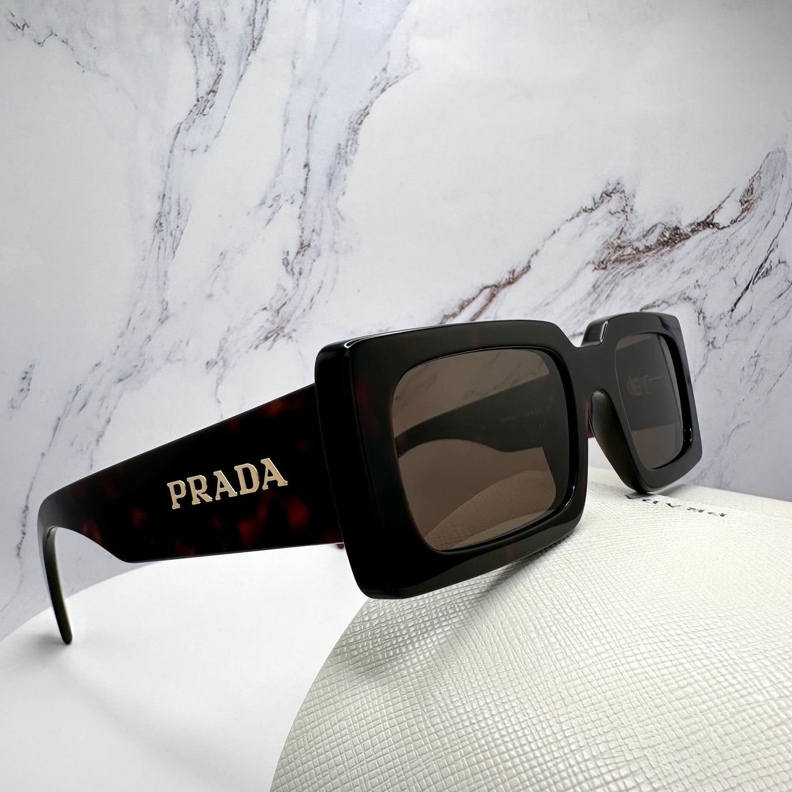 Prada Prada Sunglasses Brown Black Tortoise Gold Metal Logo Size ONE SIZE - 17 Thumbnail