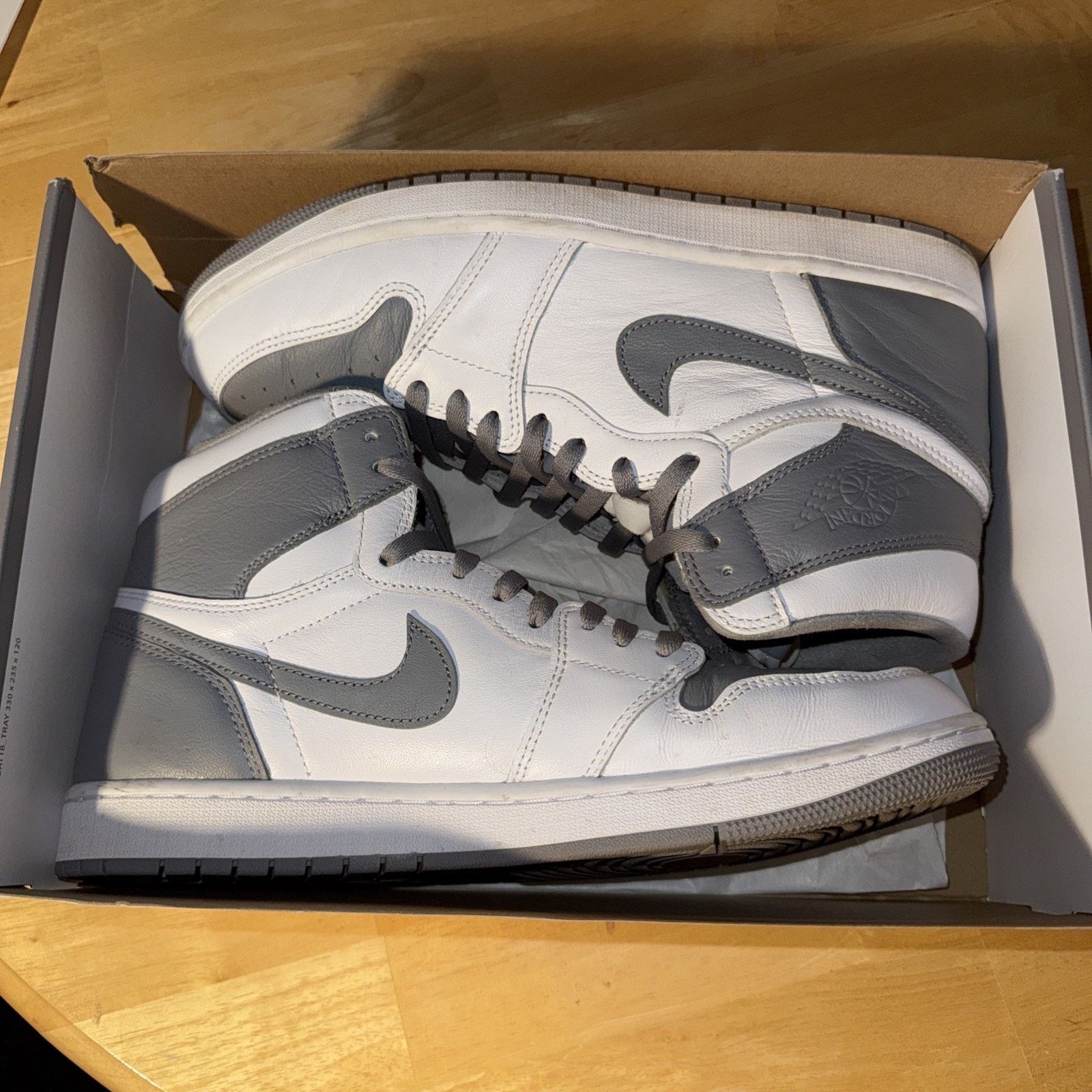 Nike Size 12 - Jordan 1 Retro High OG Stealth Size US 12 / EU 45 - 8 Thumbnail
