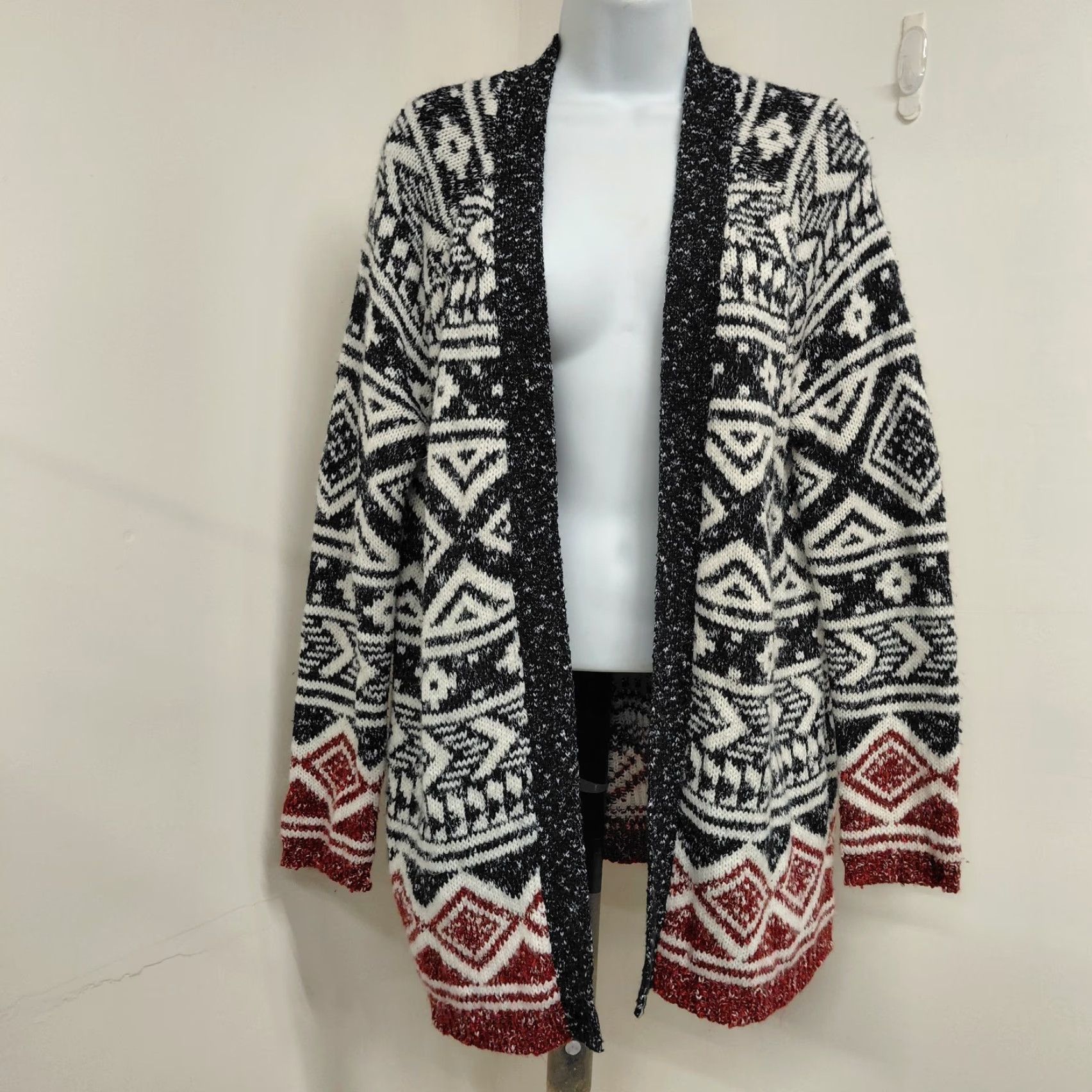 Forever 21 FOREVER 21 Aztec Cardigan Womens Large Blue/Red Boho Open Front Pocket Cardigan Shirt? Size L / US 10 / IT 46 - 2 Thumbnail
