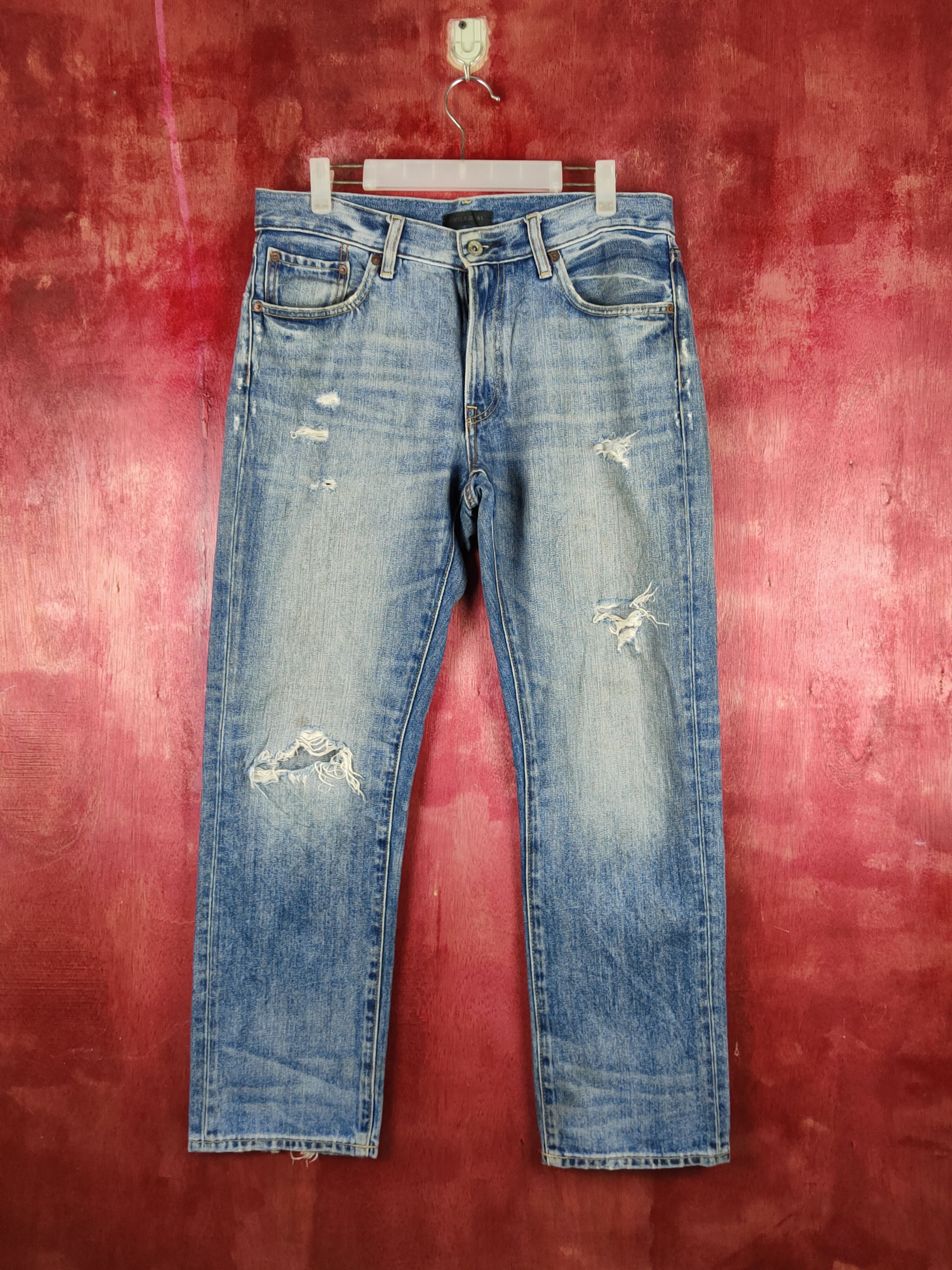 Japanese Brand Uniqlo Blue Faded Distressed Ripped Jeans #S2199 Size US 32 / EU 48 - 1 Thumbnail