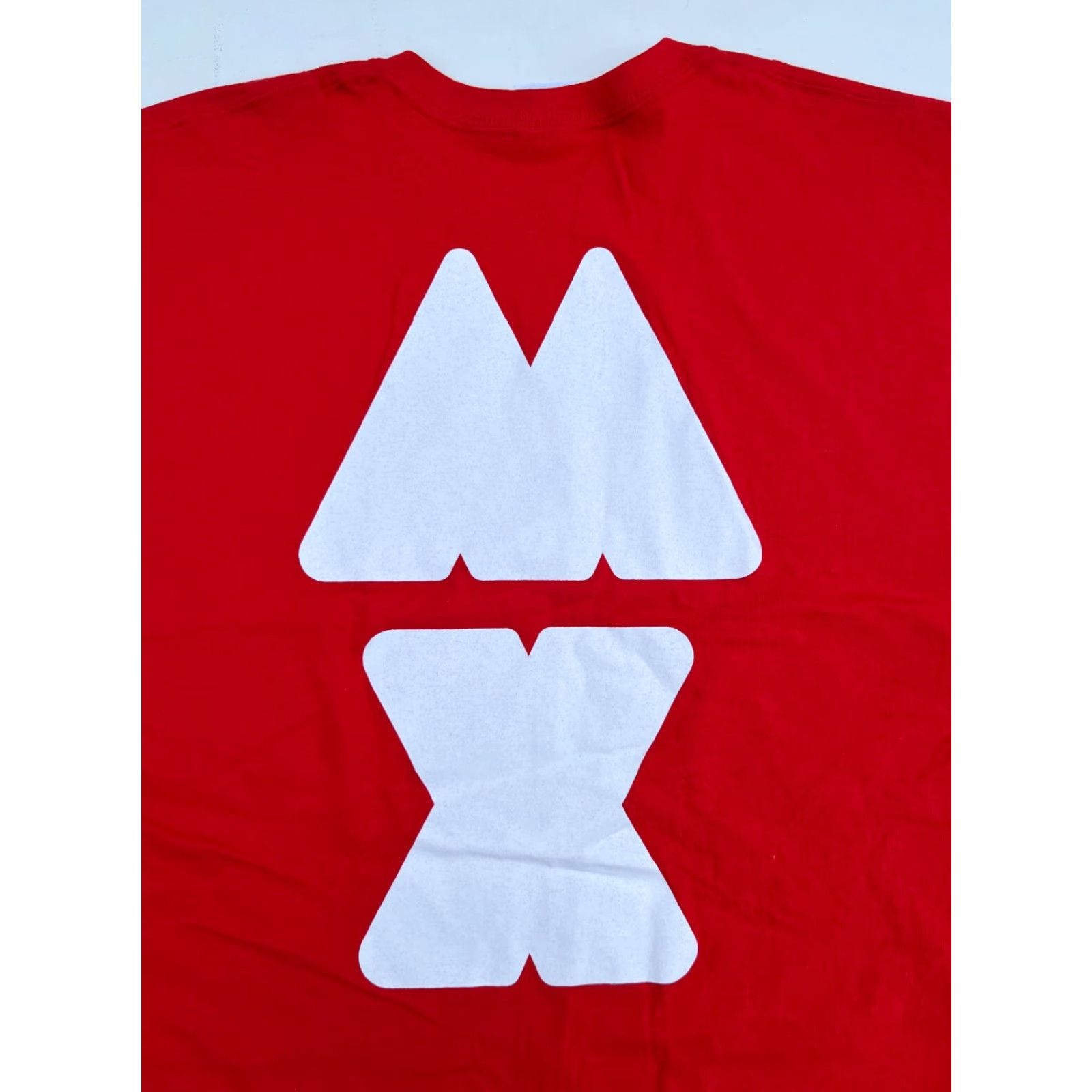 Gildan Coldplay Local Crew 2012 MX Band T-Shirt Red XL Unisex Adults Shirt Band Music Crew Neck Short Sleeve Gildan Heavy Cotton Size US XL / EU 56 / 4 - 4 Thumbnail