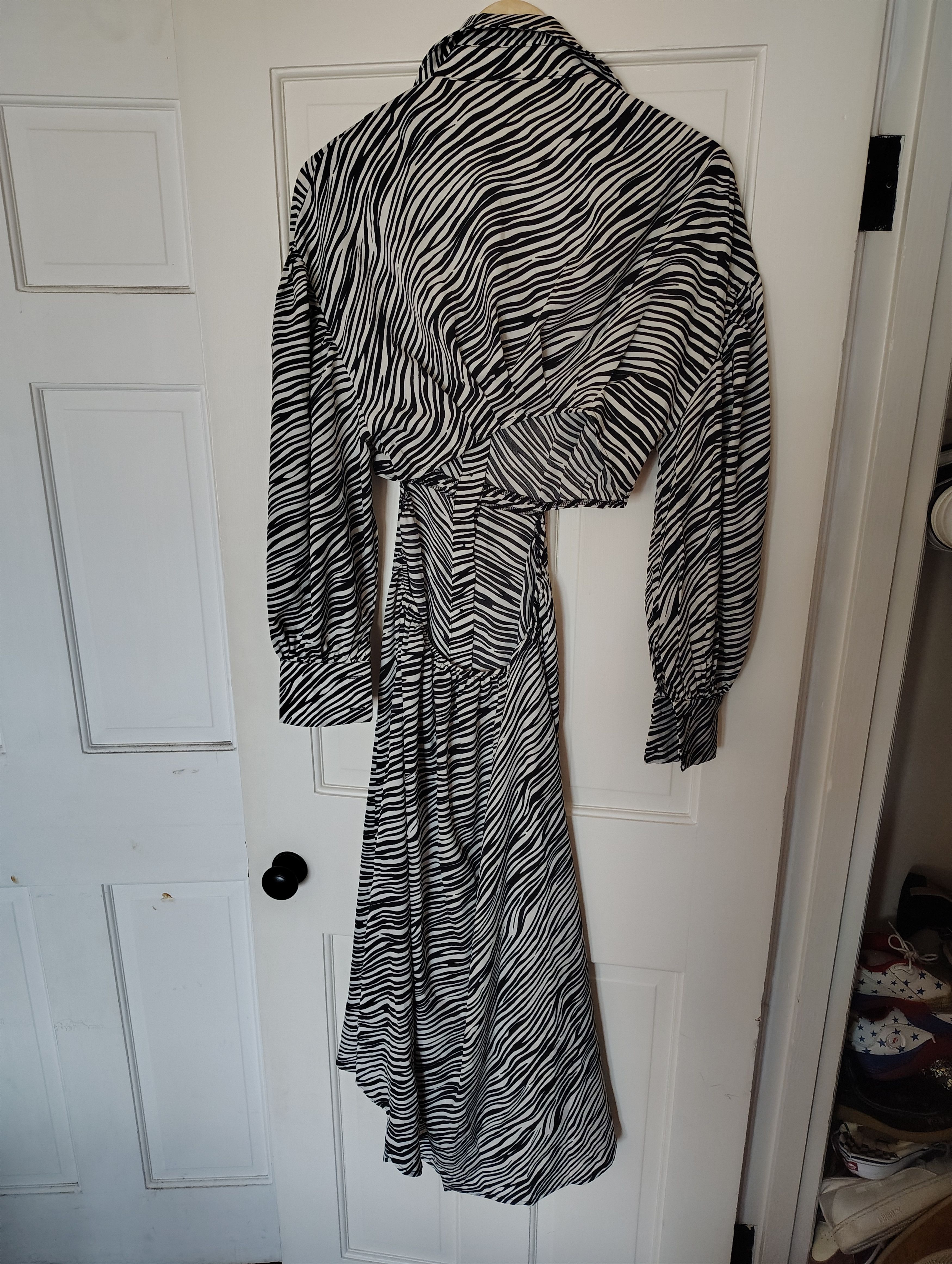 Urban Outfitters Urban Outfitters Ghospell Branded dress Size M / US 6-8 / IT 42-44 - 2 Thumbnail