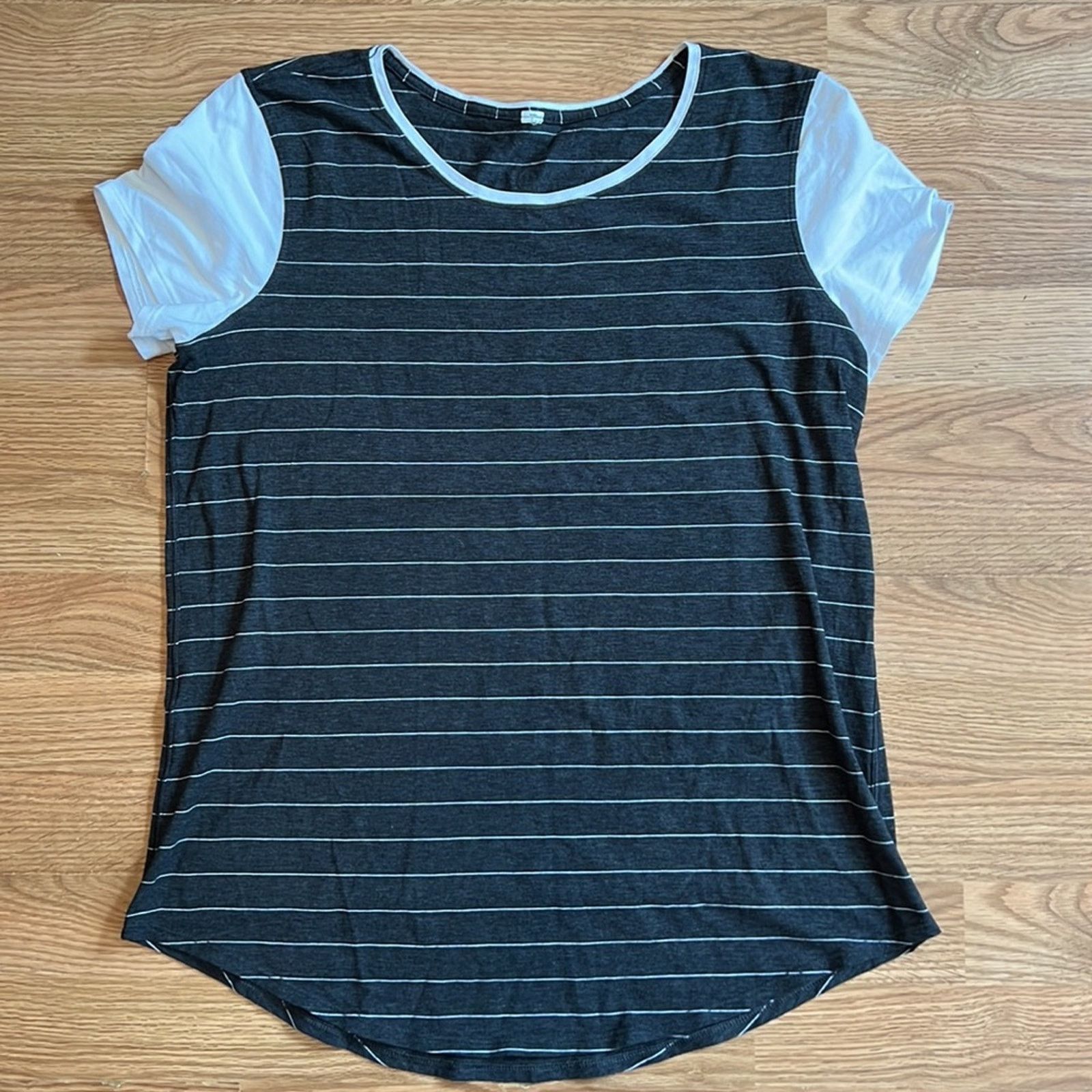 Lululemon Lululemon Love Crew III Short Sleeve Size M / US 6-8 / IT 42-44 - 4 Thumbnail