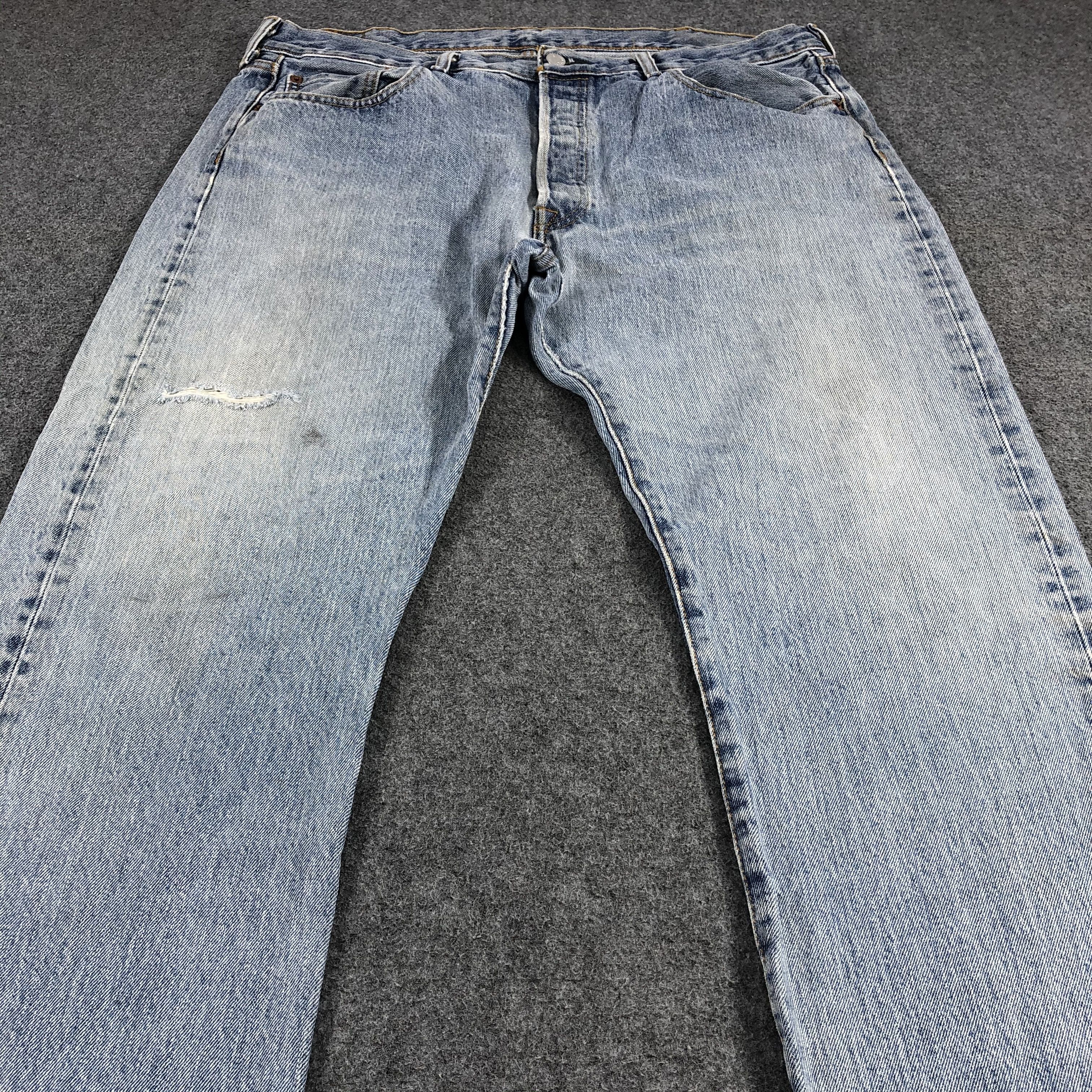Levi's × Vintage Vintage Light Wash Levis 501 Jeans-JM1272 Size US 38 / EU 54 - 3 Thumbnail
