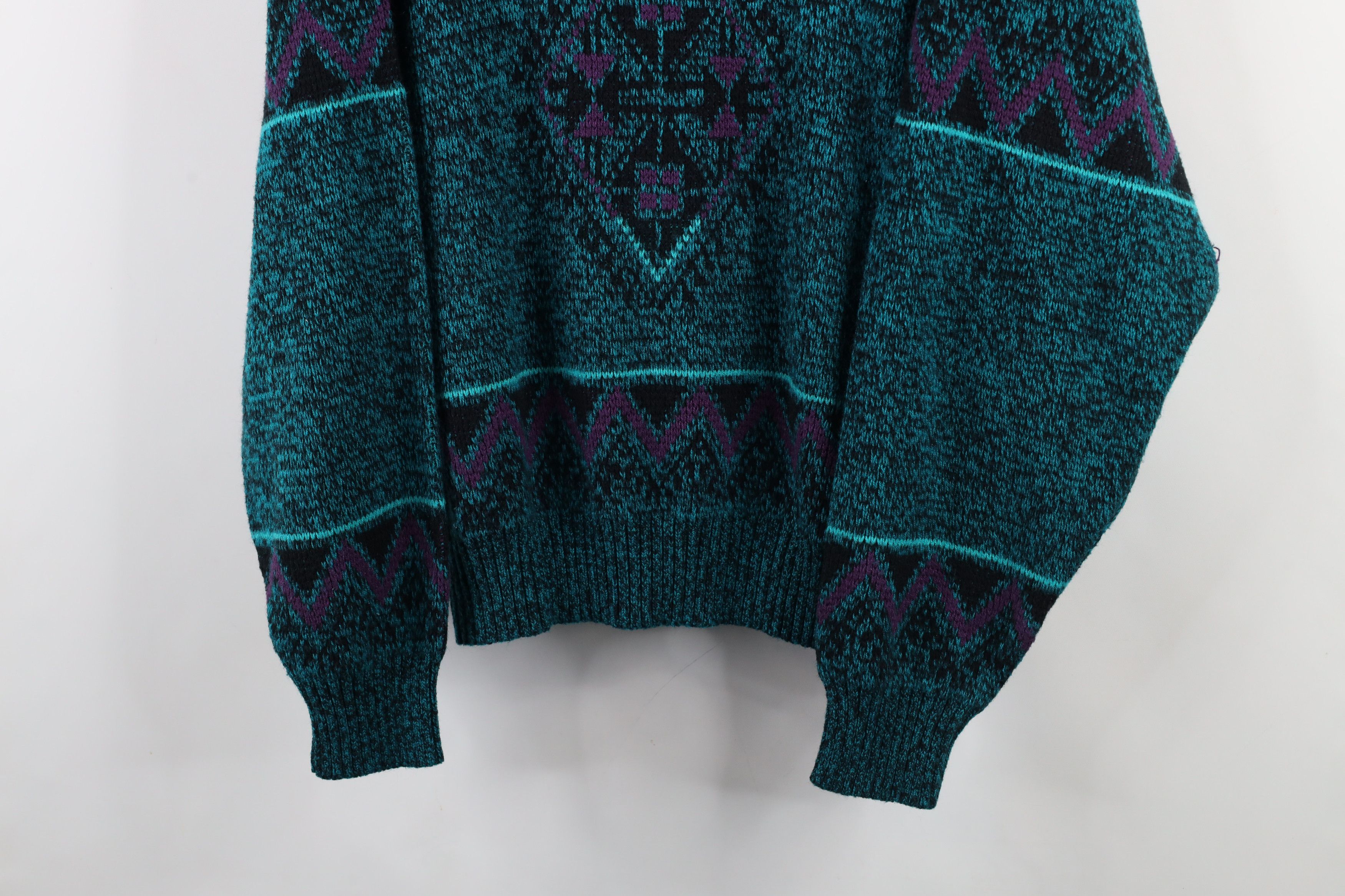 Vintage Vintage 90s Coogi Style Bassmaster Geometric Mom Sweater Size L / US 10 / IT 46 - 3 Thumbnail