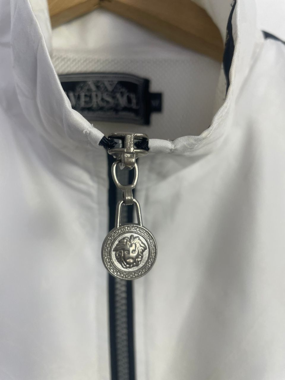 Designer × Versace × Vintage A.Versace Vintage White Jacket Size US M / EU 48-50 / 2 - 4 Thumbnail