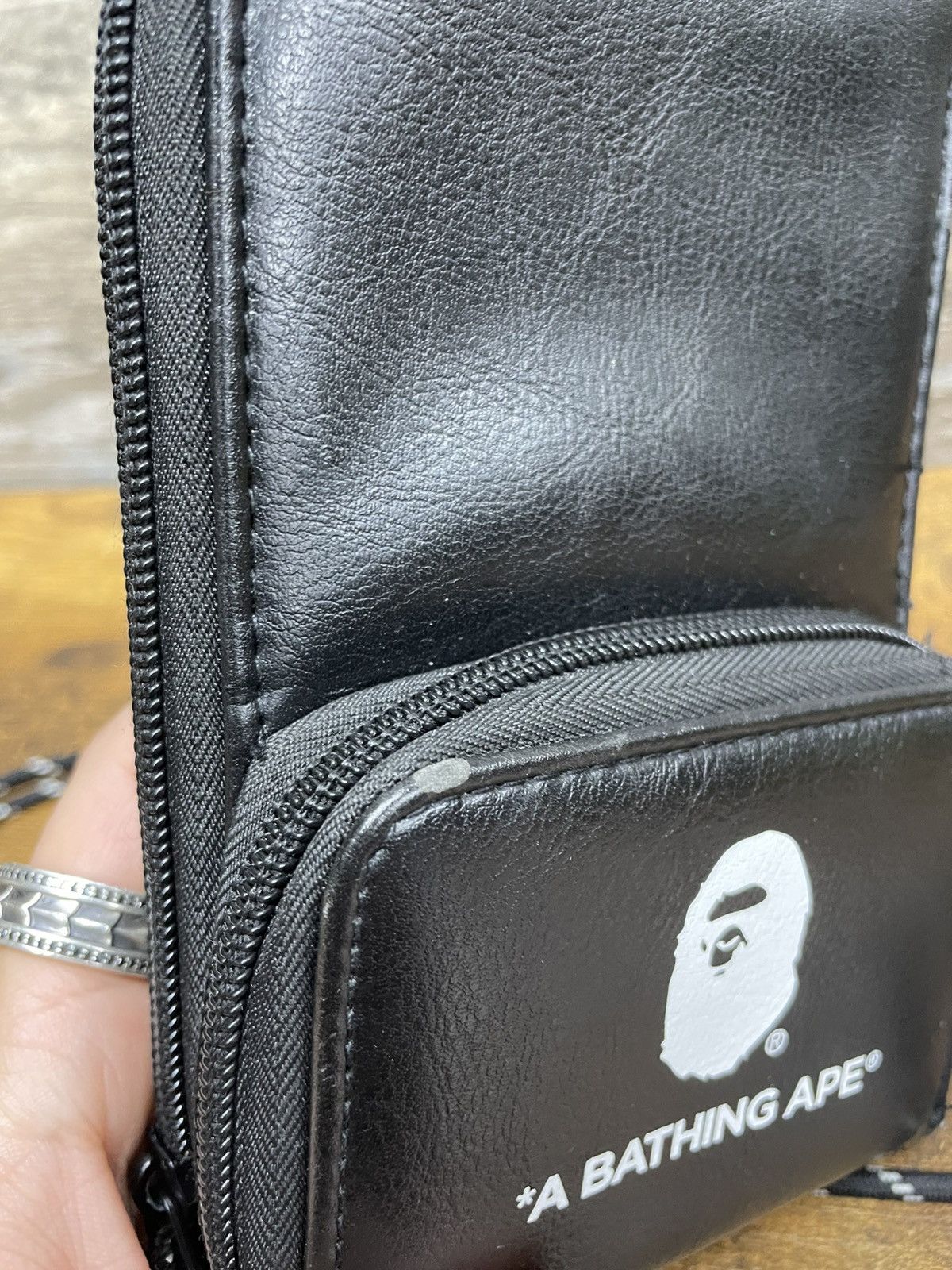 Bape OS - “ A Bathing Ape “ Phone Side Bag Size ONE SIZE - 5 Thumbnail