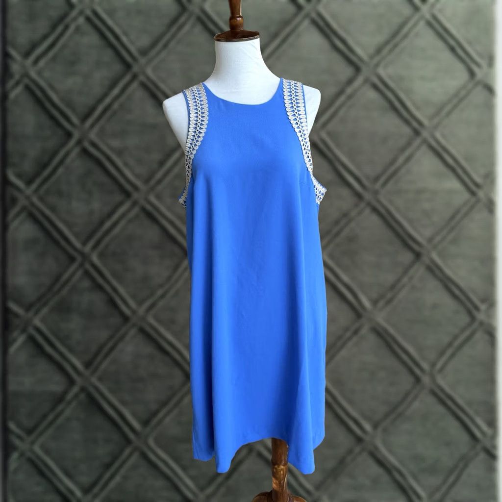Lilly Pulitzer Lilly Pulitzer Amayah Soft Shift Dress Blue Tang Womens Dress 10 Blue Sleeveless Short Polyester 198 Size L / US 10 / IT 46 - 1 Thumbnail