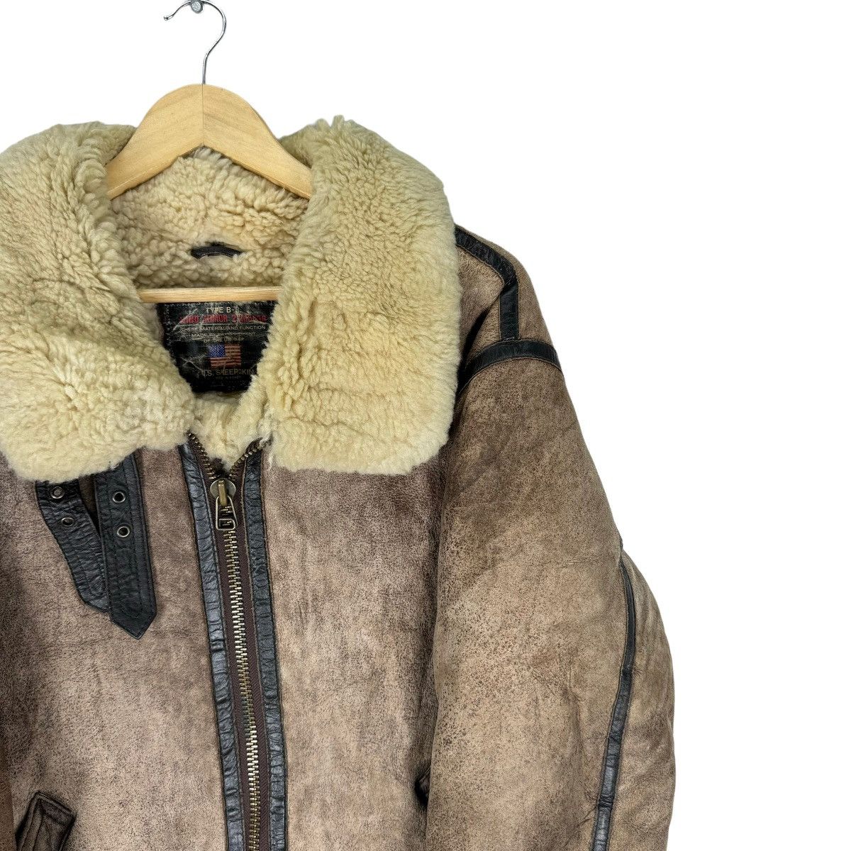 Genuine Leather ☀️US SHEEPSKIN TYPE B3 LEATHER JACKET Size US M / EU 48-50 / 2 - 4 Thumbnail