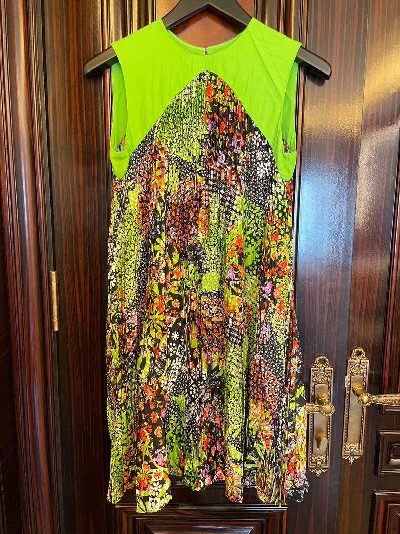 Versace Versace Loose dresses Size S / US 4 / IT 40 - 1 Thumbnail