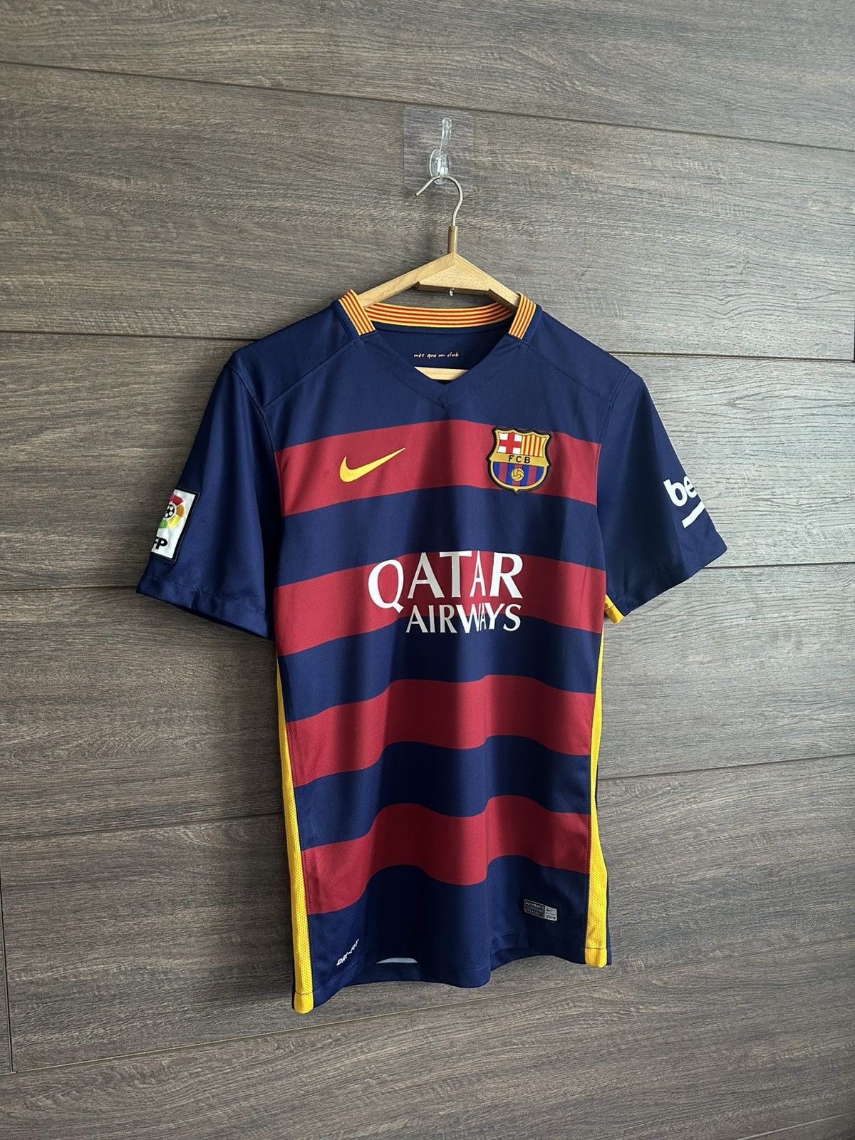 Nike Nike Barcelona 2015/2016 Home Away Jersey Football T-Shirt Size US S / EU 44-46 / 1 - 2 Thumbnail