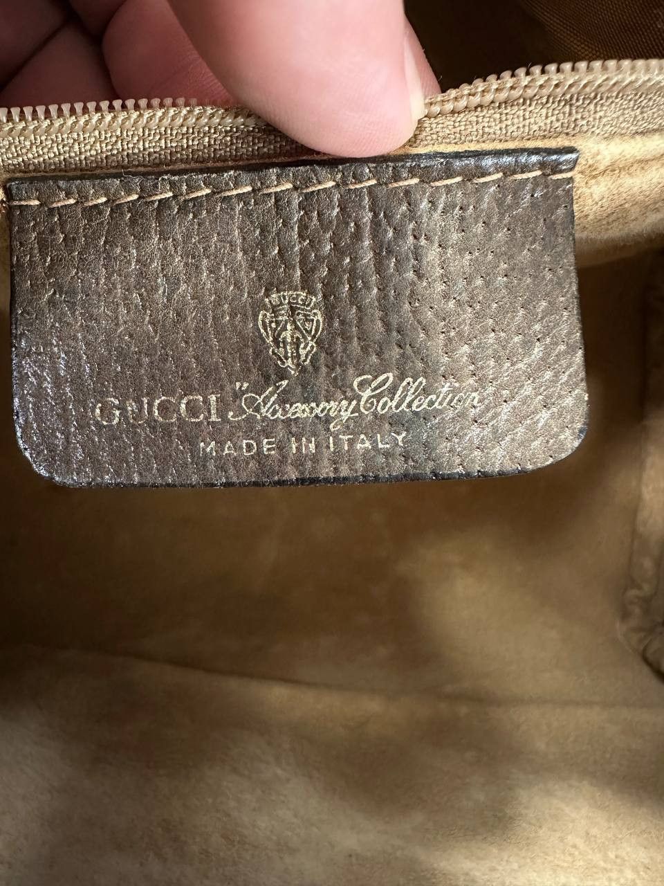 Gucci Vintage Gucci GG Supreme Web Cosmetic Bag Size ONE SIZE - 17 Thumbnail