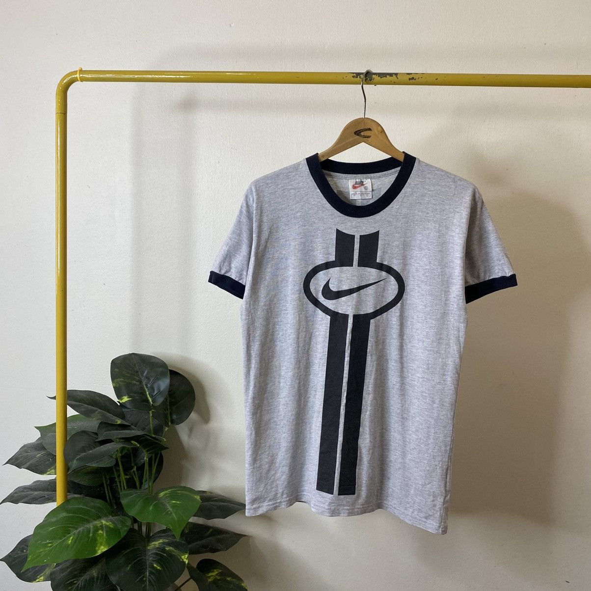Nike Vintage 1990s Nike Ringer T Shirt Streetwear Travis Style Size US M / EU 48-50 / 2 - 1 Thumbnail