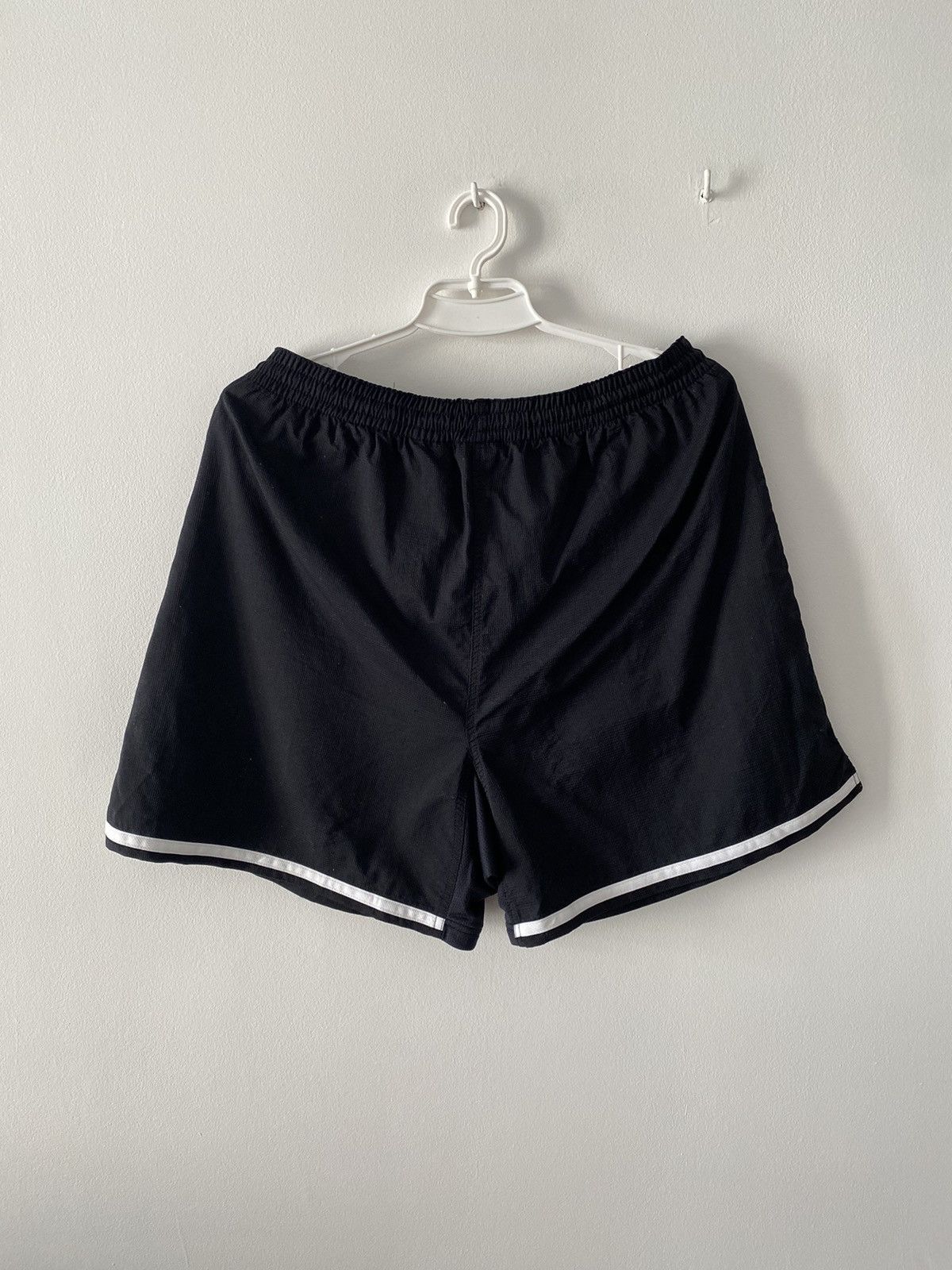 Nike Vintage Nike Team Shorts Size US 34 / EU 50 - 7 Thumbnail