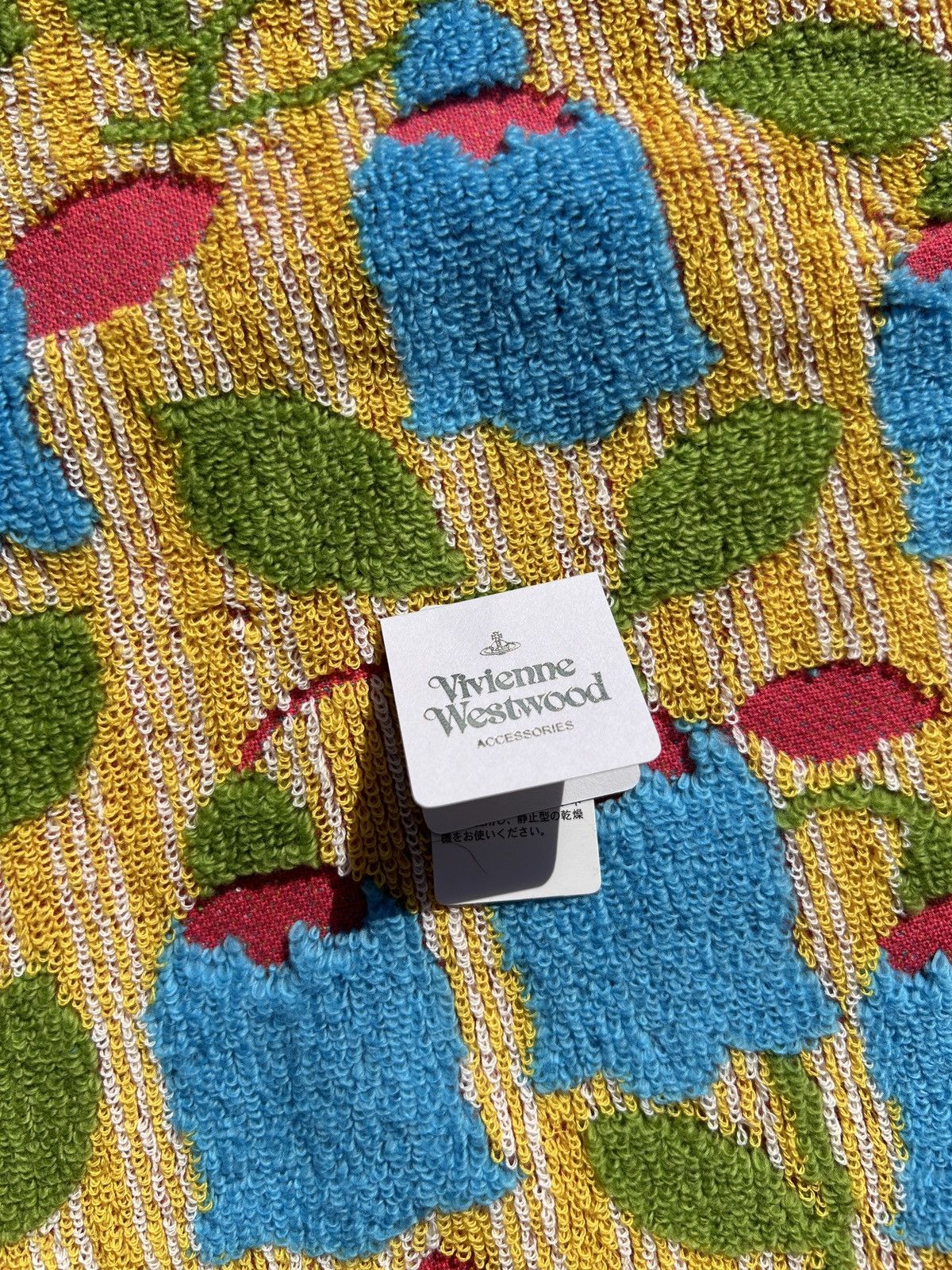 Vivienne Westwood BNWT Vivienne Westwood Floral Mini Hand Towel Handkerchief Size ONE SIZE - 3 Thumbnail