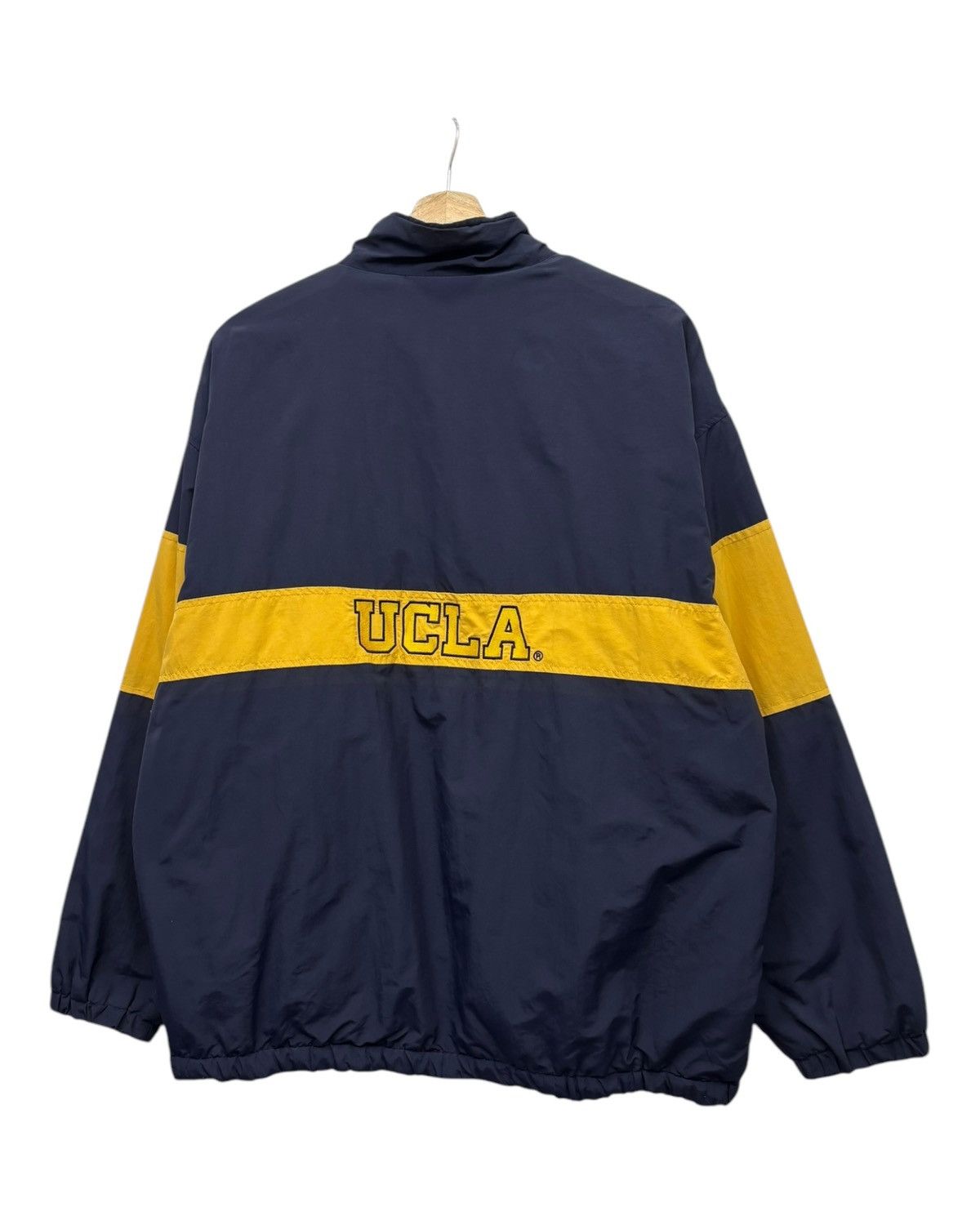 Japanese Brand 🔥VINTAGE UCLA REVERSIBLE NYLON FLEECE JACKET Size US L / EU 52-54 / 3 - 5 Thumbnail