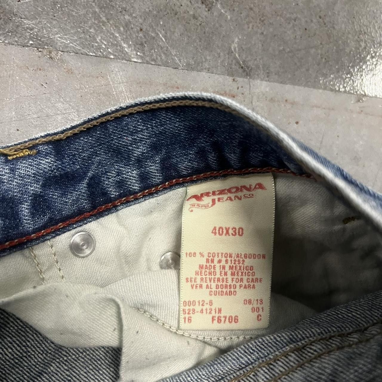 Vintage Vintage Y2K/2000s Super Baggy WideLeg Medium Blue Wash Denim Jeans! Size US 40 / EU 56 - 8 Thumbnail