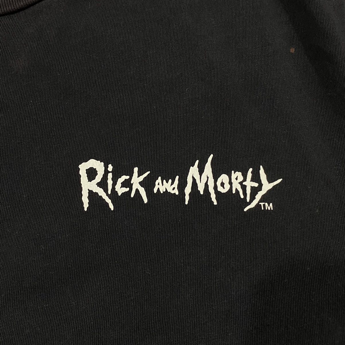 Cartoon Network Distressed ricky and morty cartoon Size US L / EU 52-54 / 3 - 5 Thumbnail
