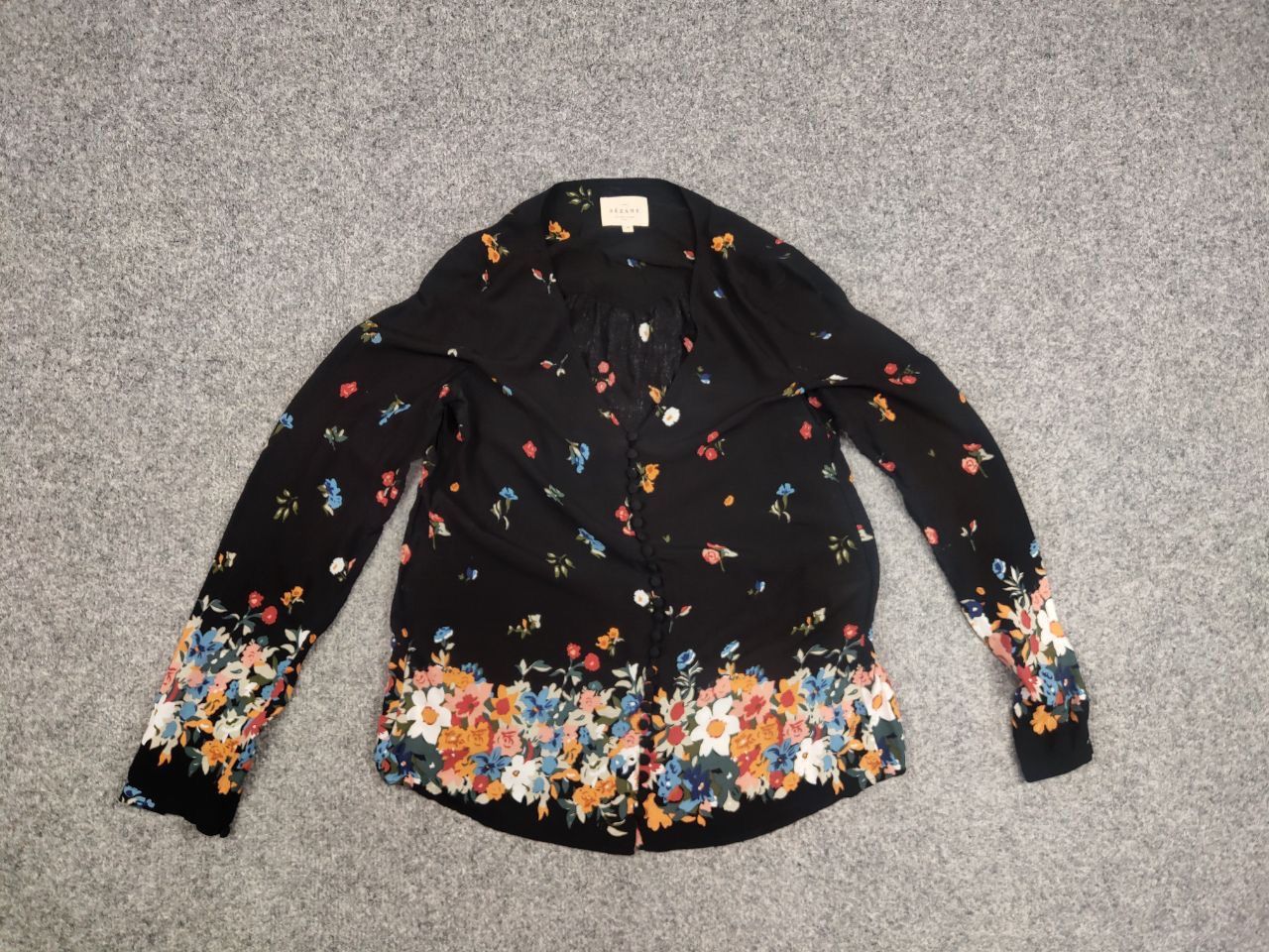 Sezane Sezane Paris design Flowers Pattern Viskoze Blouse Cardigan Size XS / US 0-2 / IT 36-38 - 12 Thumbnail