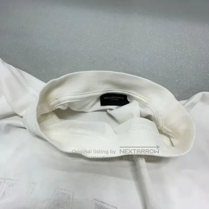 Balenciaga Balenciaga FW24 White Graphic Oversized T. Size US L / EU 52-54 / 3 - 6 Thumbnail