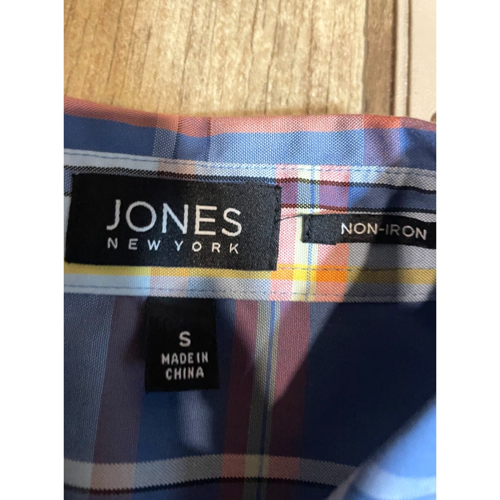 Jones New York Jones New York Button-Up Shirt Womens Small S Blue Plaid Long Sleeve Collared Collar Shirt Size S / US 4 / IT 40 - 2 Thumbnail