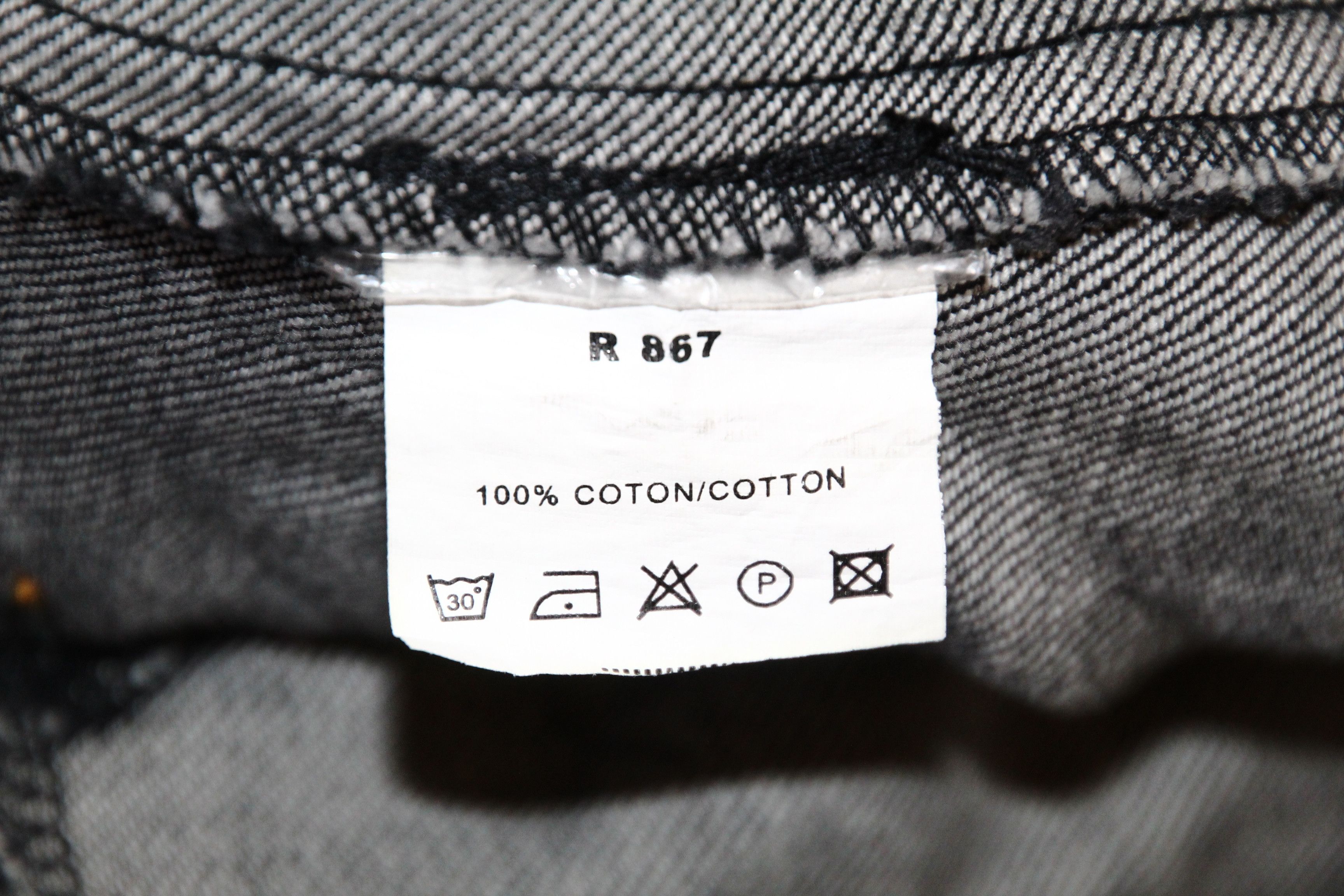 Marithe + Francois Girbaud VTG R-867 Raw Denim Asymmetrical Rips Stitch Design Jacket Size M / US 6-8 / IT 42-44 - 12 Thumbnail