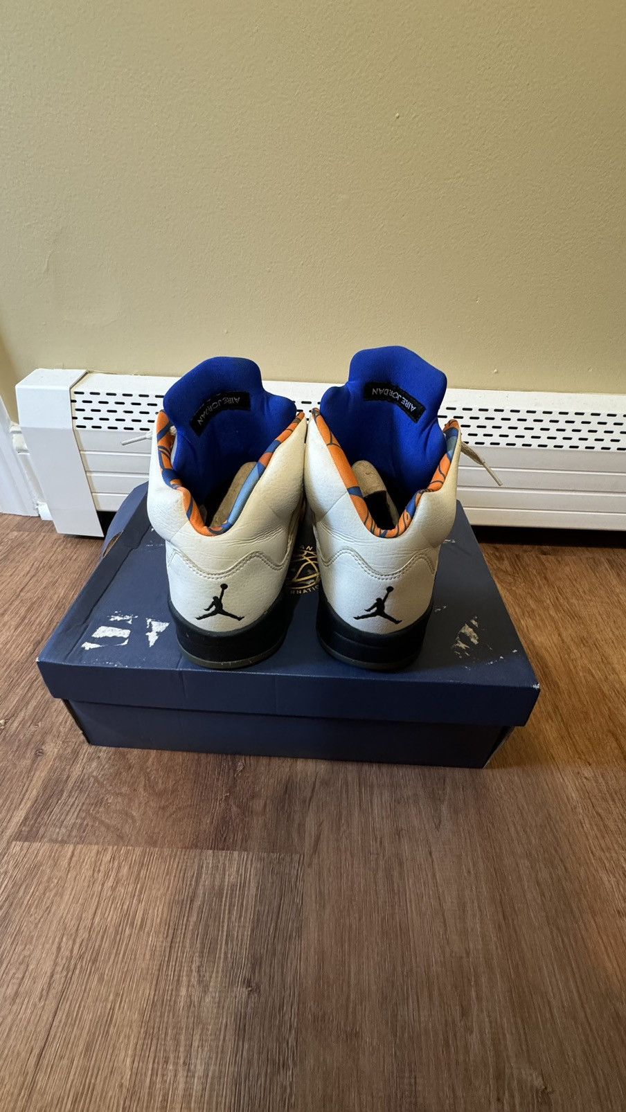 Jordan Brand Air Jordan 5 Retro “International Flight” 2018 Size US 9 / EU 42 - 4 Thumbnail
