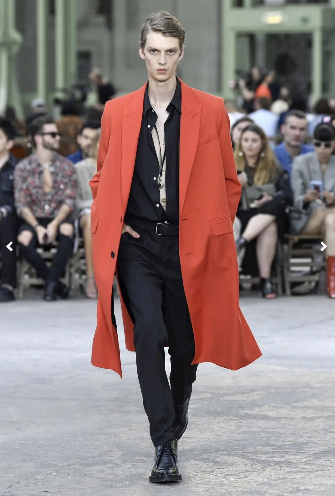 Ami ss20 red runway coat sides open 46 S men