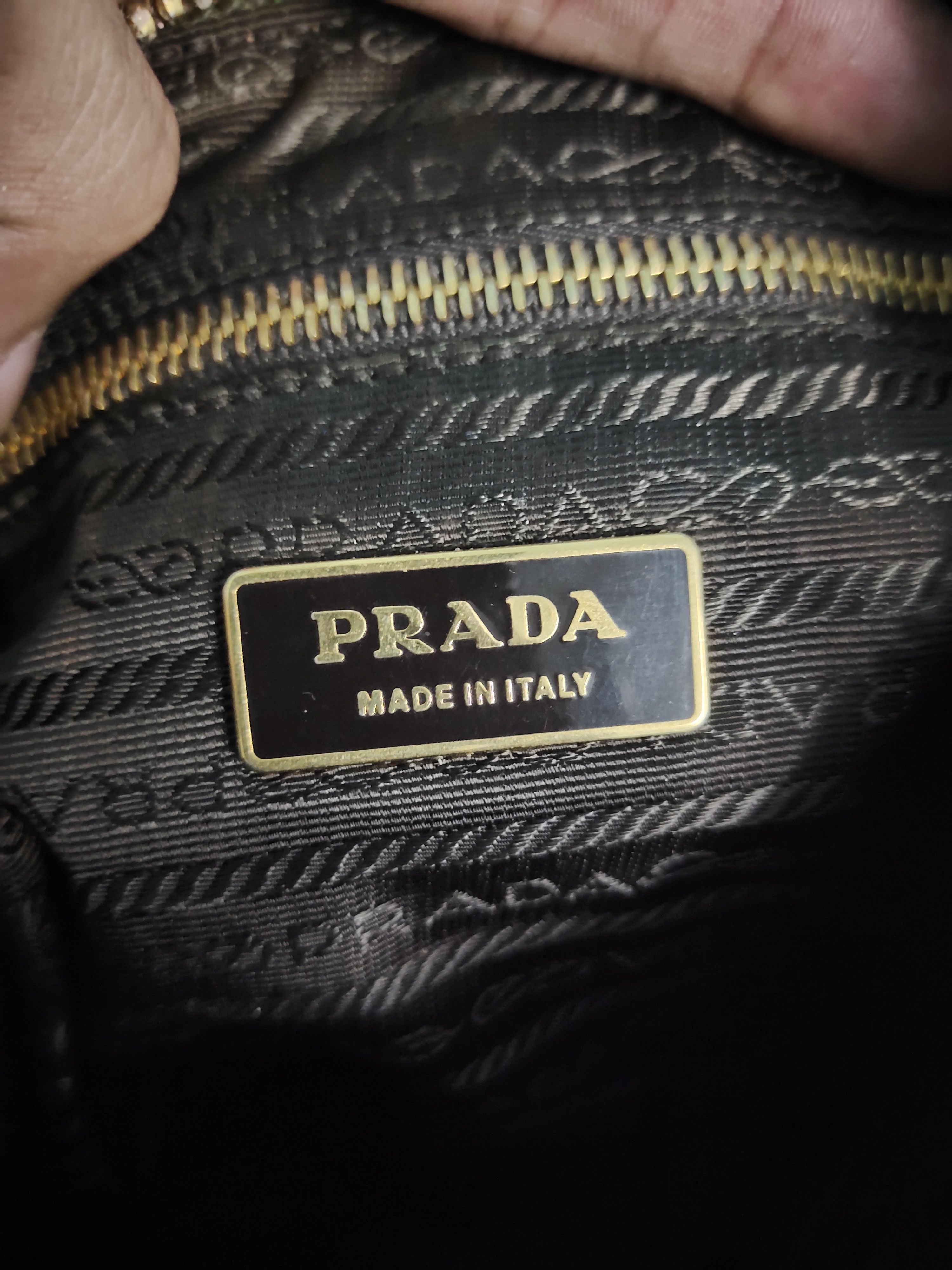Prada Vintage 2000s Prada Tessuto Nylon Shoulder Bag Size ONE SIZE - 6 Thumbnail