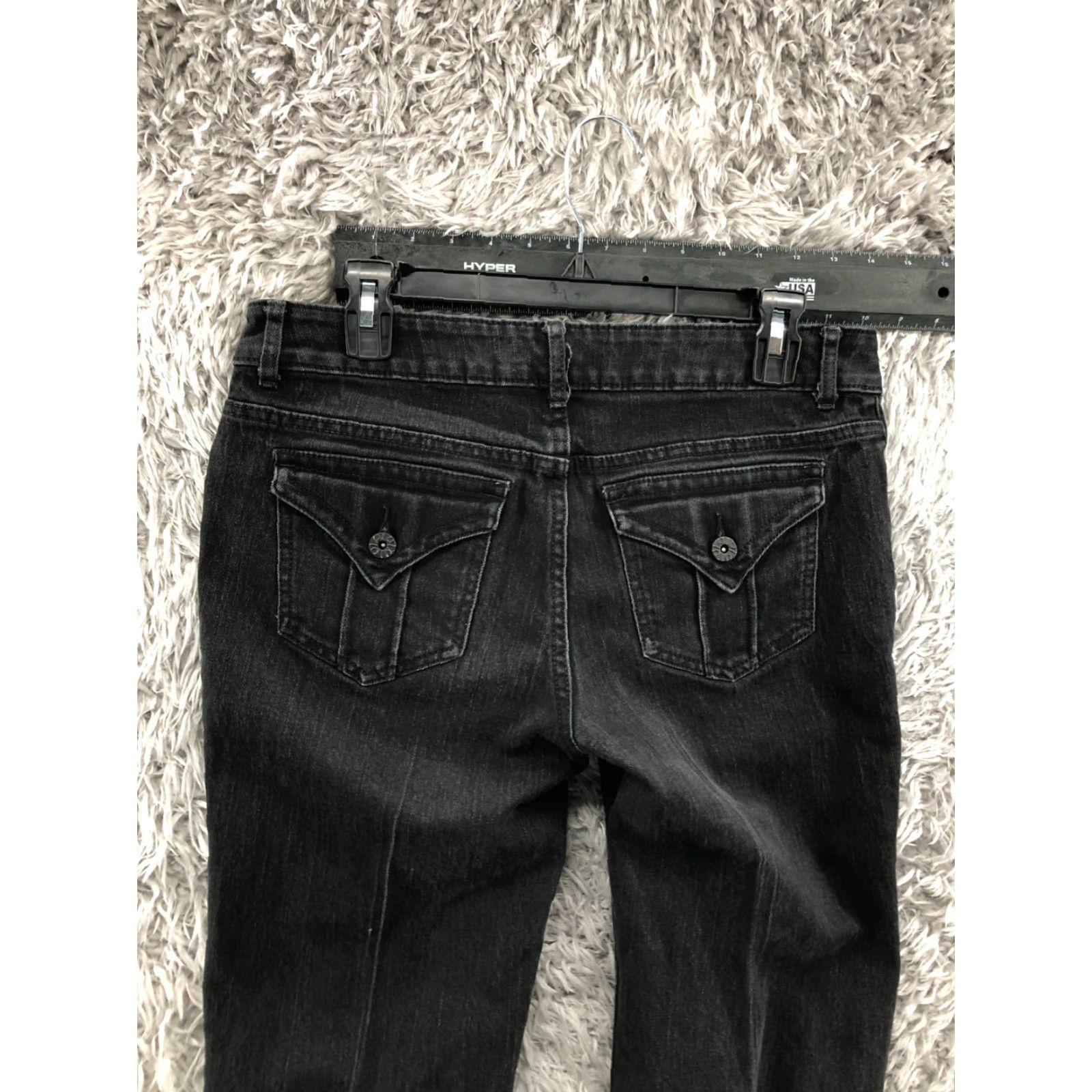 Vera Wang Vera Wang Simply Jeans Women Dark Wash Black 8 Regular 31 Inseam 5-Pocket Straight Denim Cotton Zipper Button Logo Belt Loops Vintage No Flaw Size 30" / US 8 / IT 44 - 7 Thumbnail